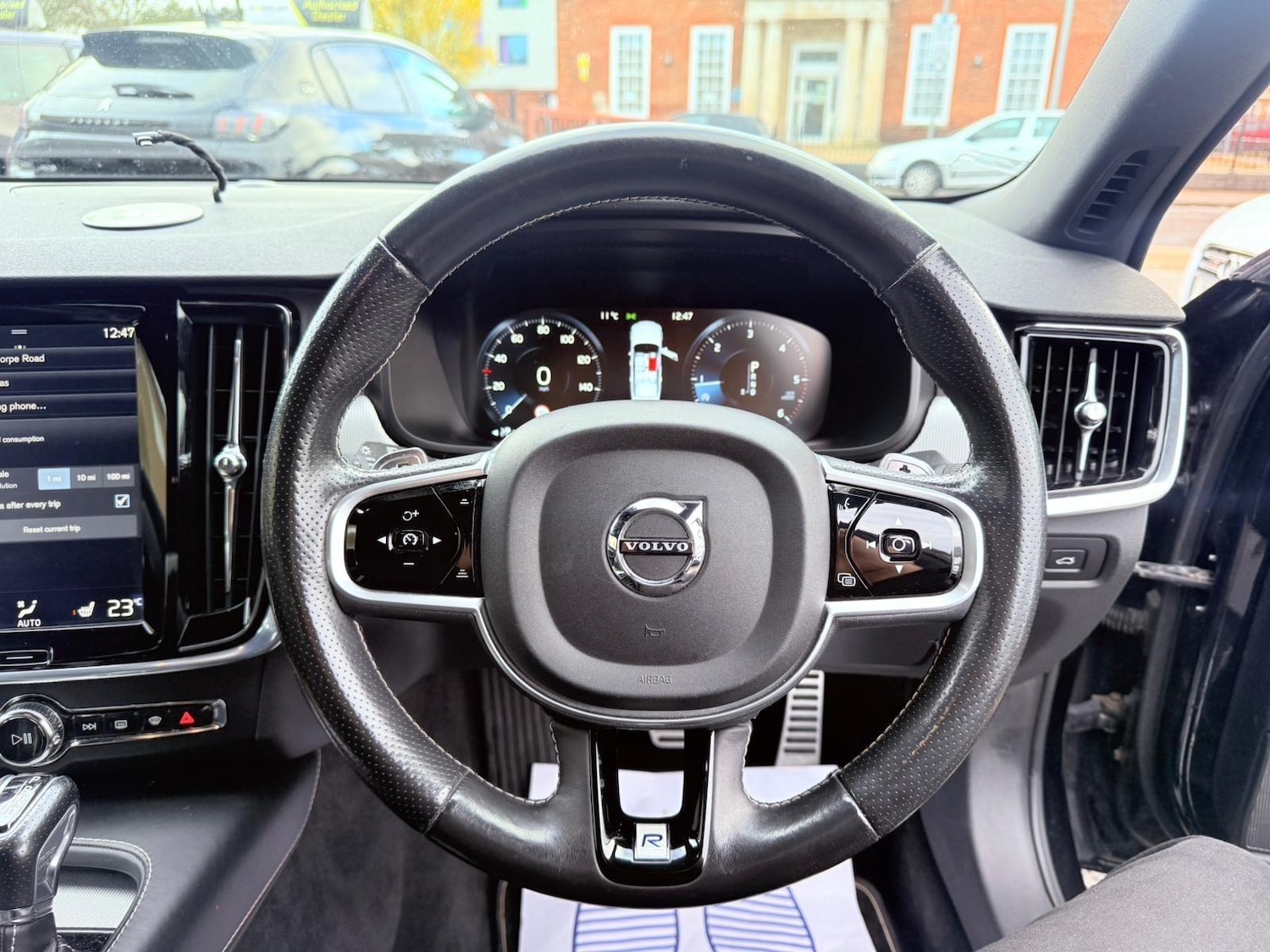 Used Volvo S90 2017 for sale - 76849928: Photo 24