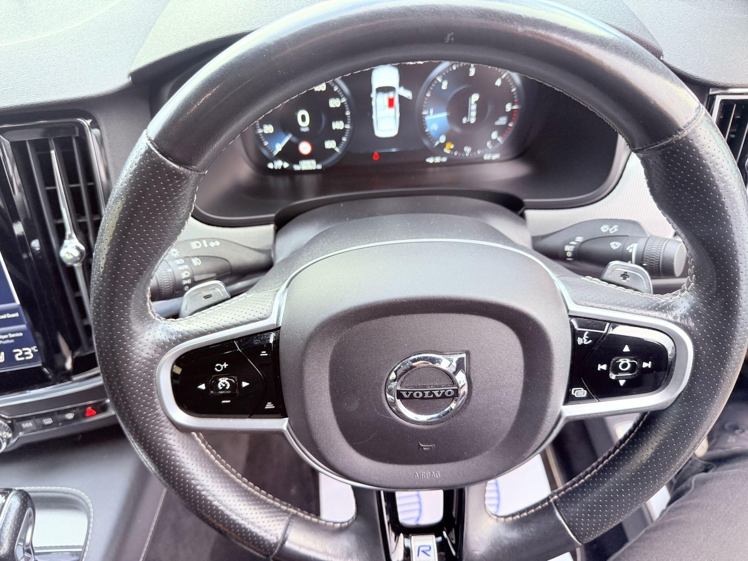 Used Volvo S90 2017 for sale - 76849928: Photo 29