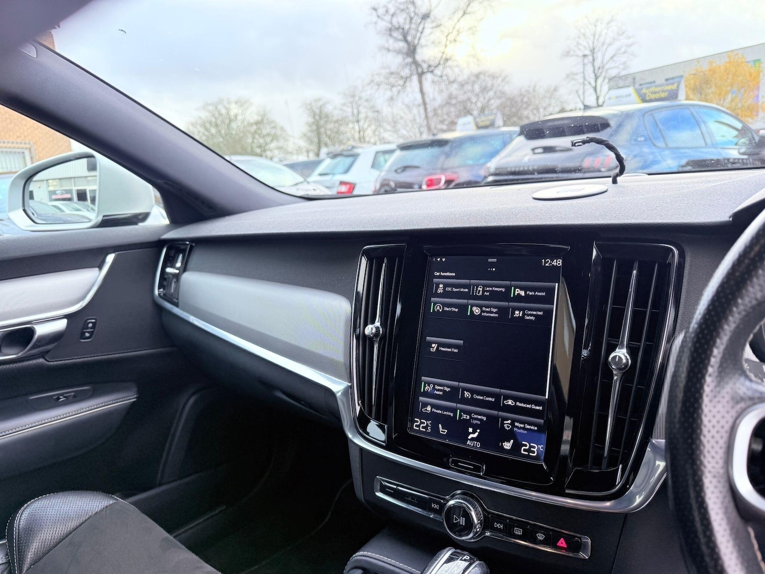 Used Volvo S90 2017 for sale - 76849928: Photo 37