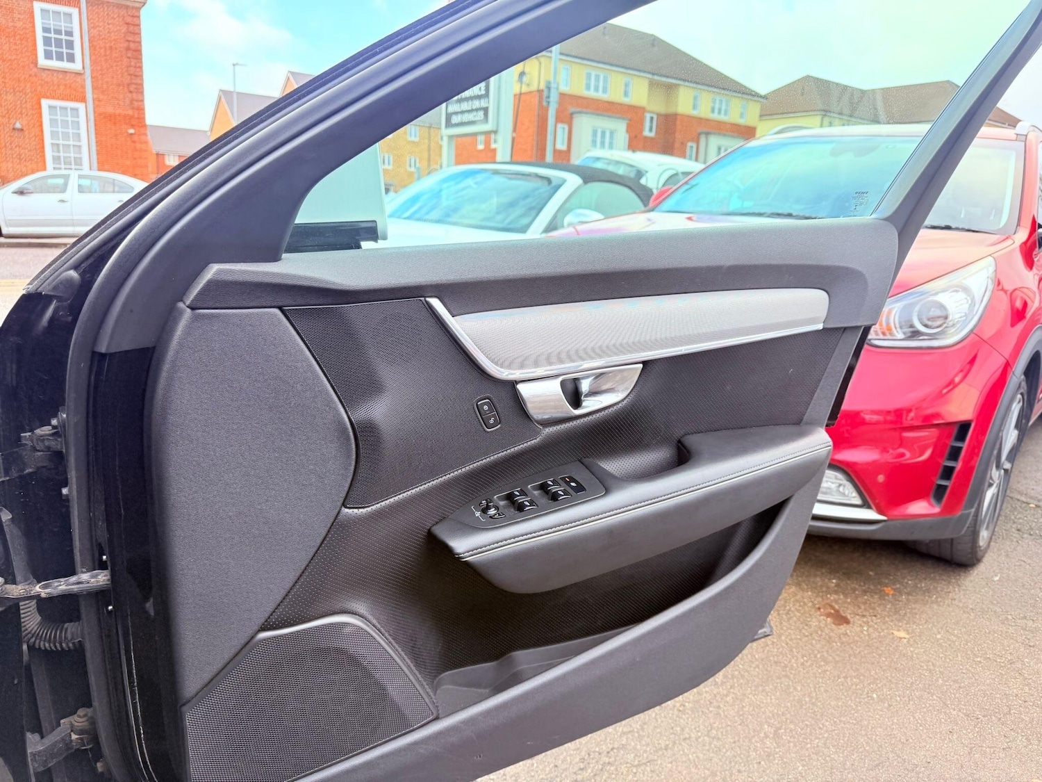 Used Volvo S90 2017 for sale - 76849928: Photo 41