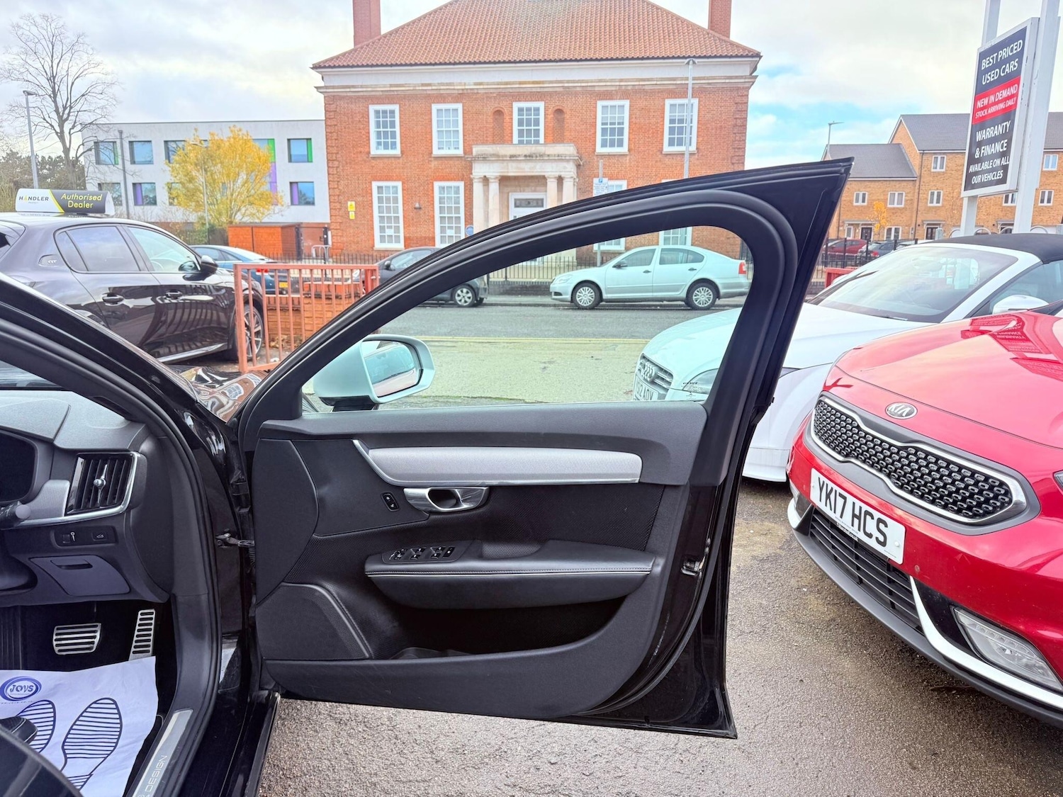 Used Volvo S90 2017 for sale - 76849928: Photo 44