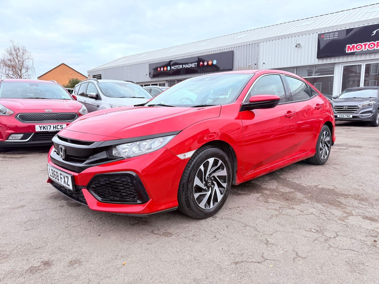 Used Honda Civic 2018 for sale - 76572145: Photo 1