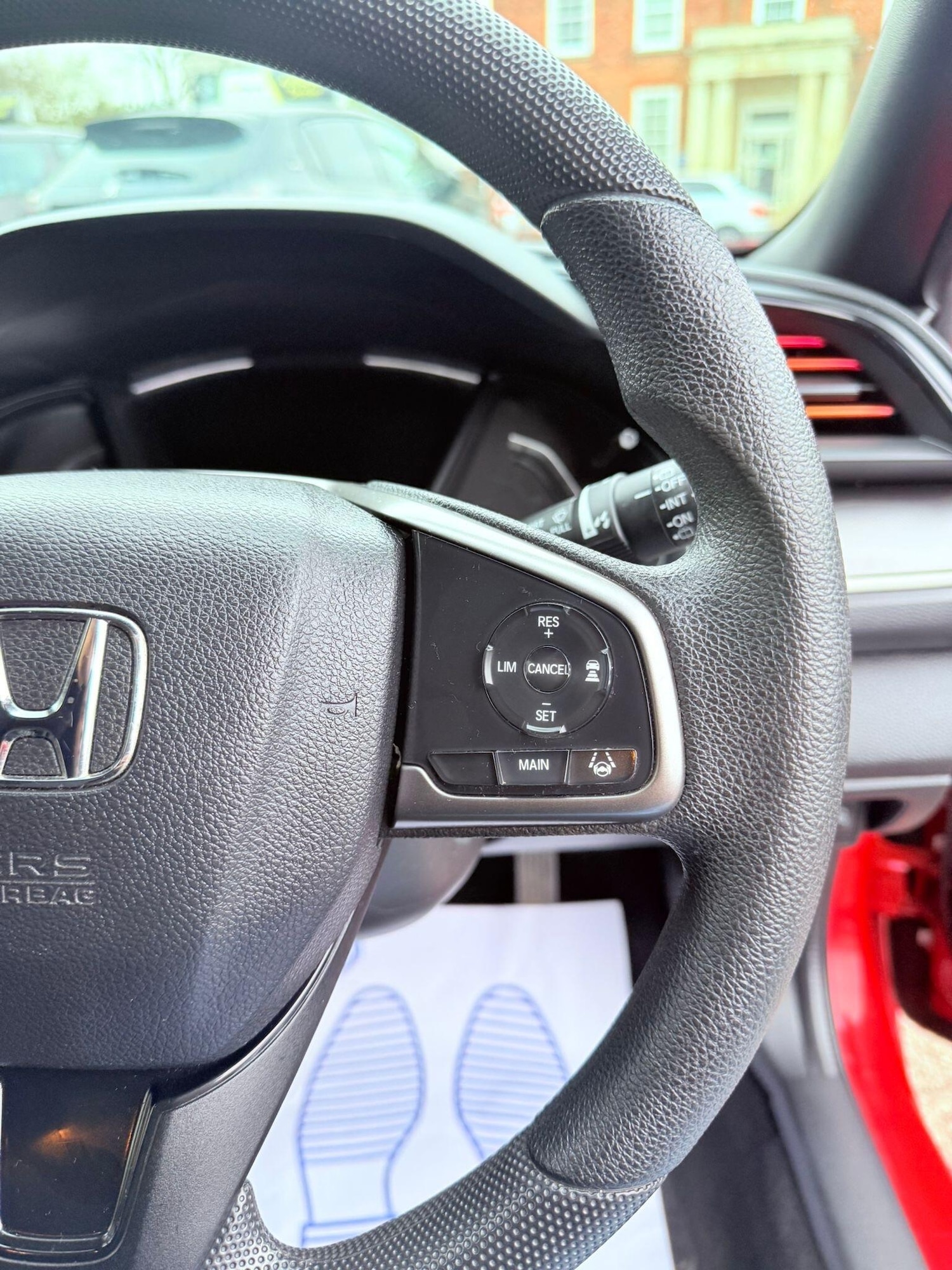 Used Honda Civic 2018 for sale - 76572145: Photo 28