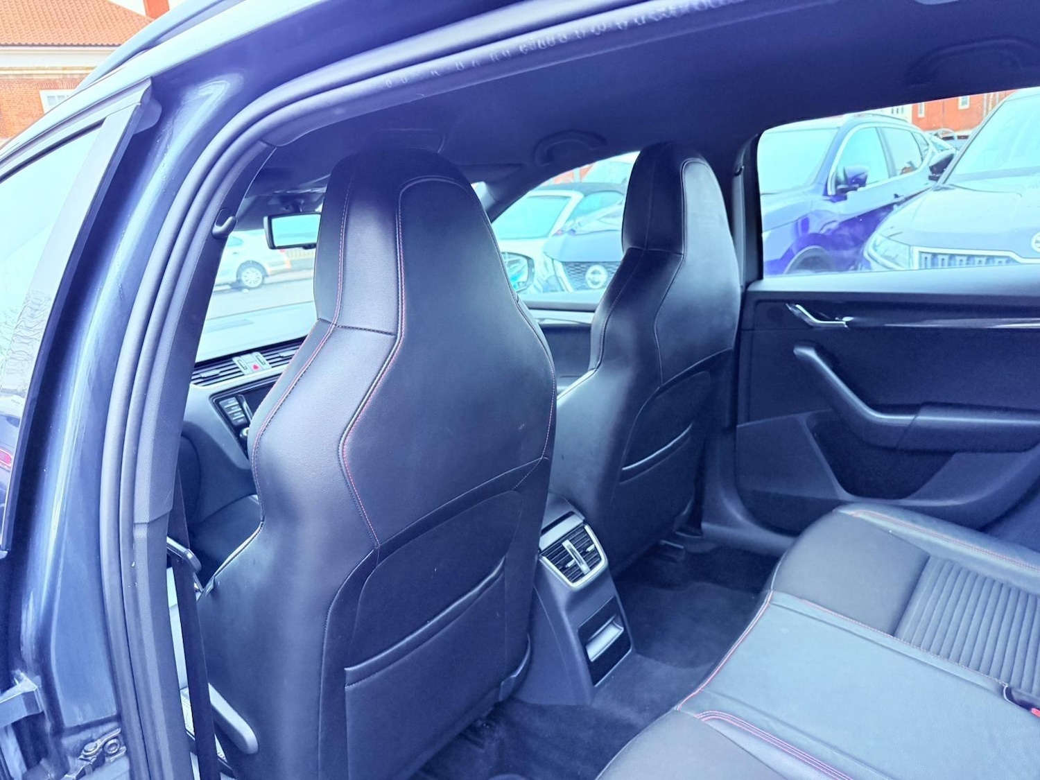 Used Skoda Octavia 2017 for sale - 77254727: Photo 48