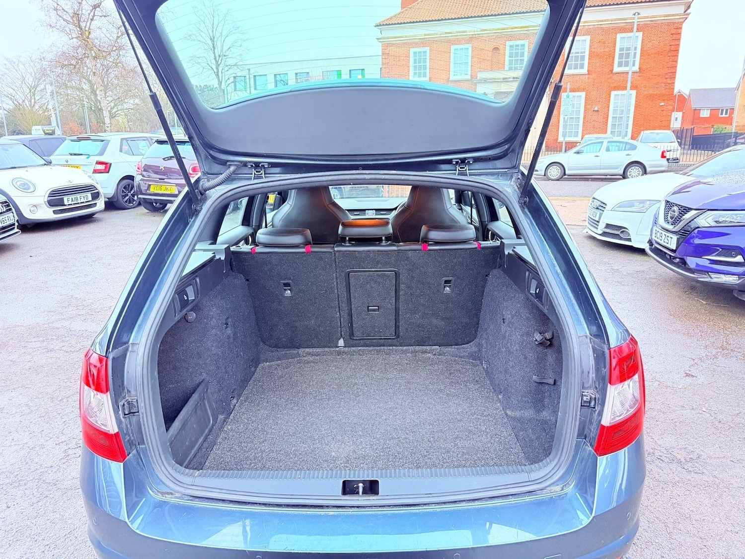 Used Skoda Octavia 2017 for sale - 77254727: Photo 51