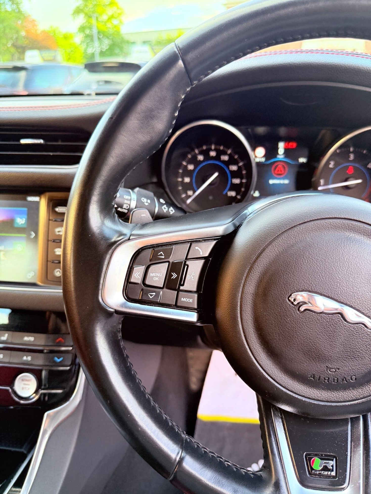 Used Jaguar XF for sale - 75677642: Photo 33