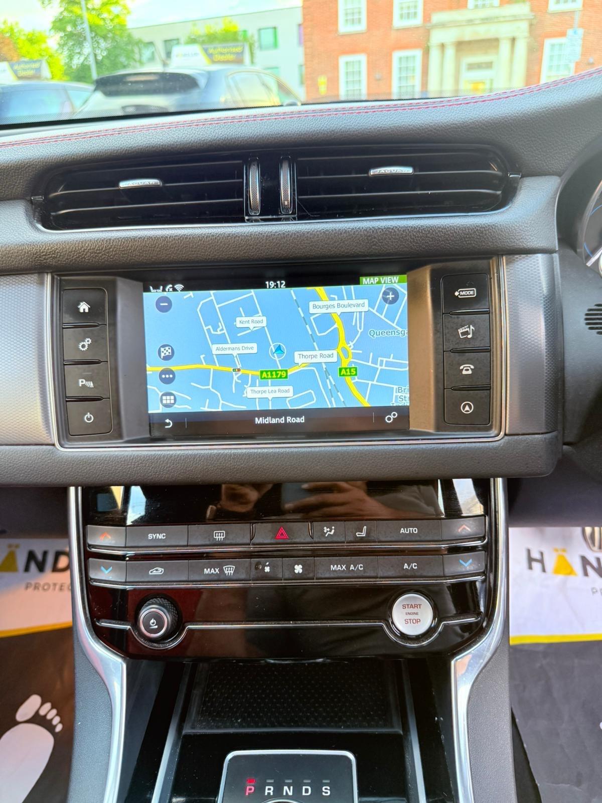 Used Jaguar XF for sale - 75677642: Photo 35