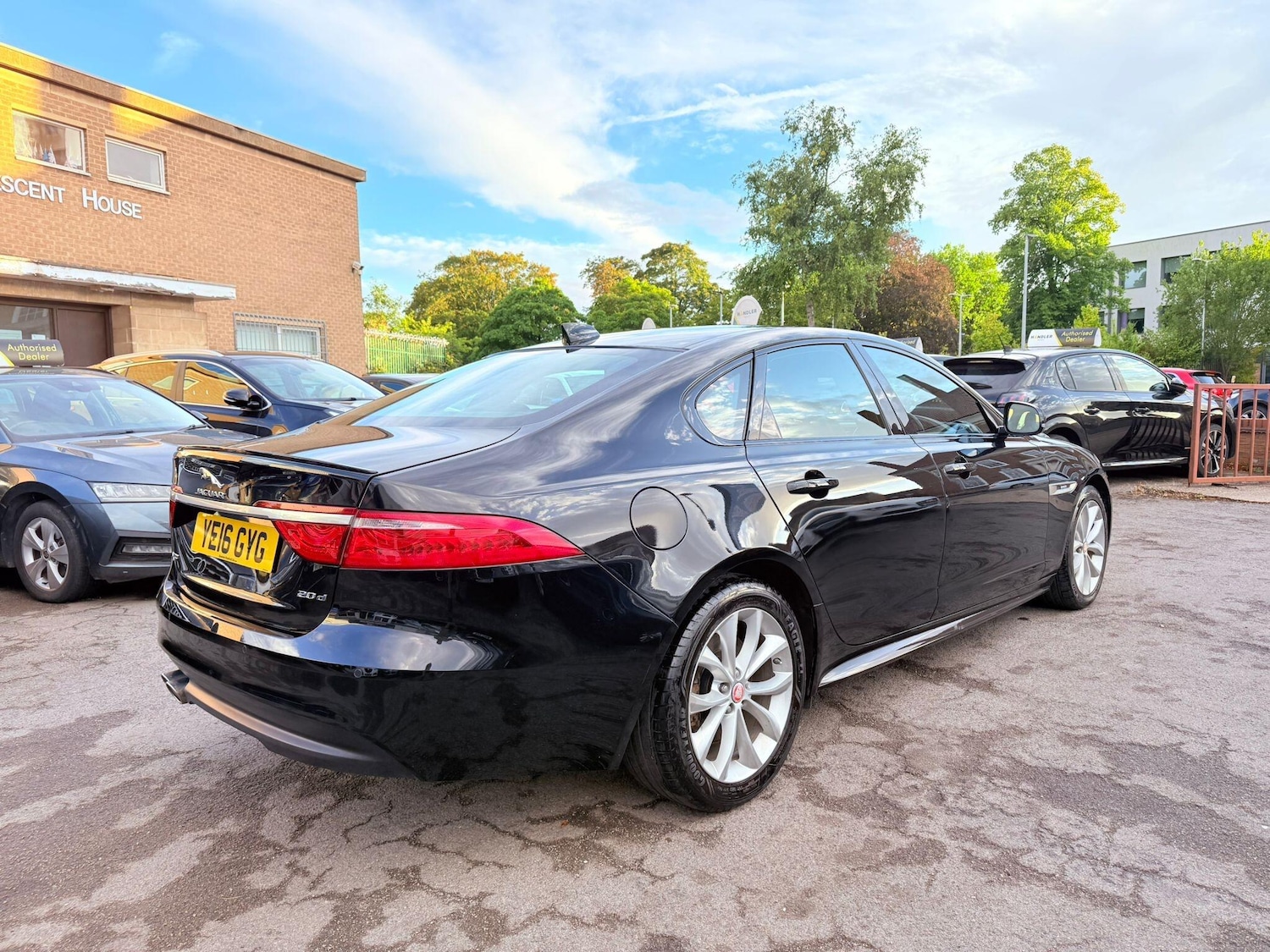 Used Jaguar XF for sale - 75677642: Photo 4