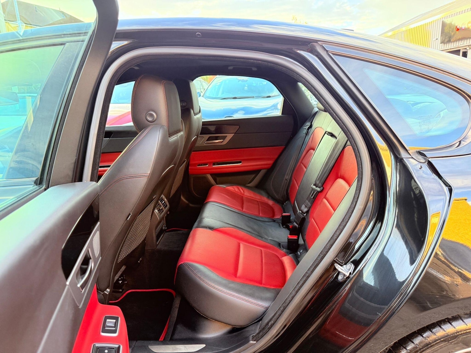 Used Jaguar XF for sale - 75677642: Photo 54