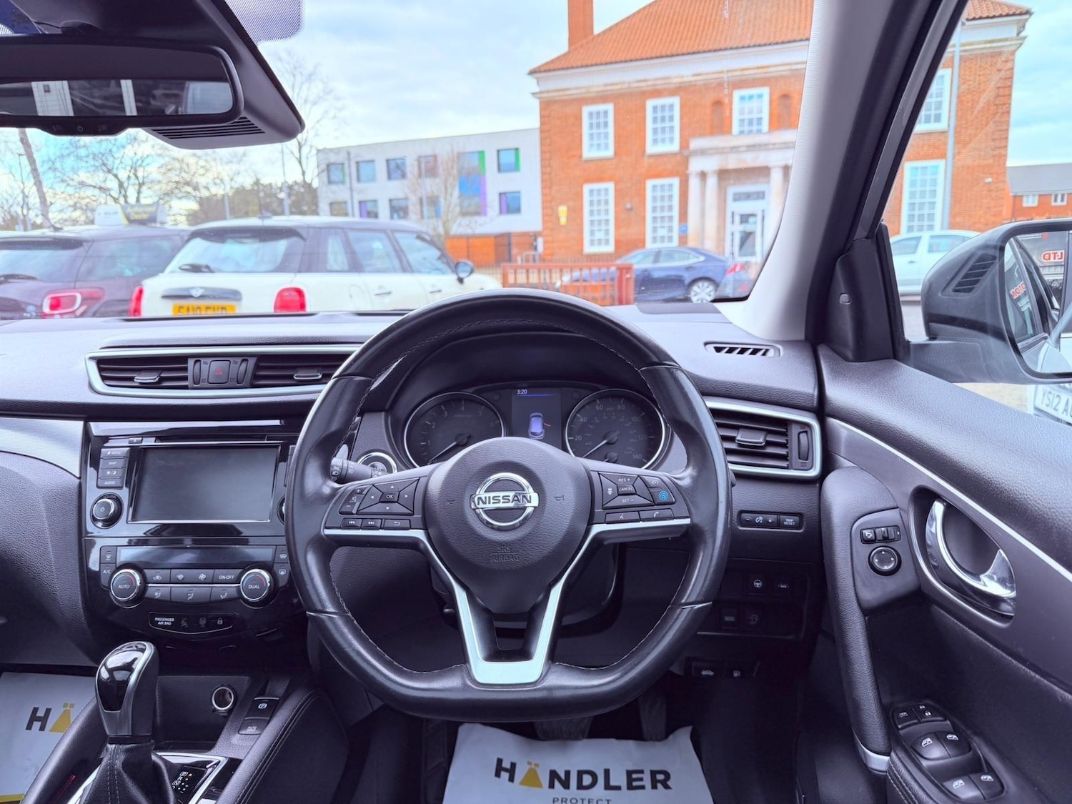 Used Nissan Qashqai 2020 for sale - 77710081: Photo 31