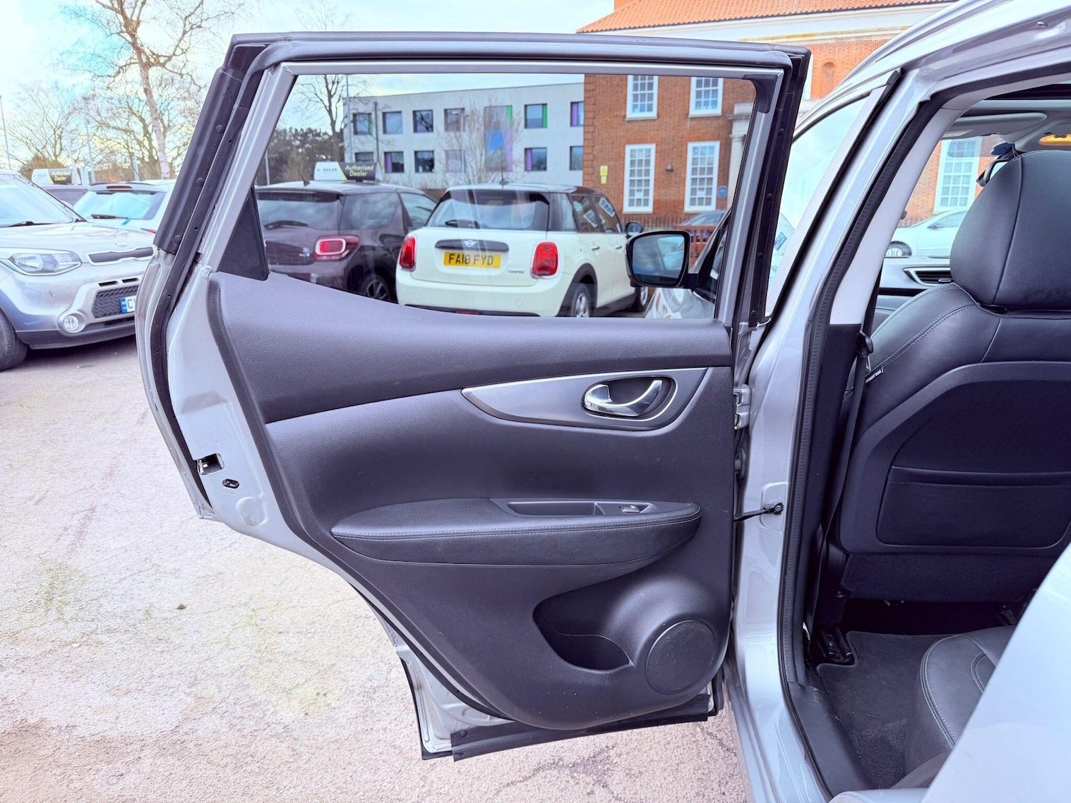 Used Nissan Qashqai 2020 for sale - 77710081: Photo 51