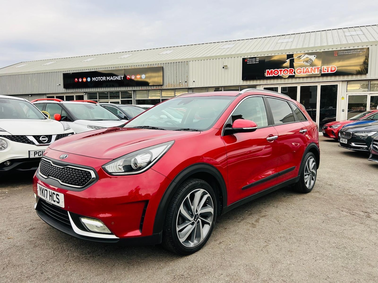 Used Kia Niro 2017 for sale - 76151223: Photo 1
