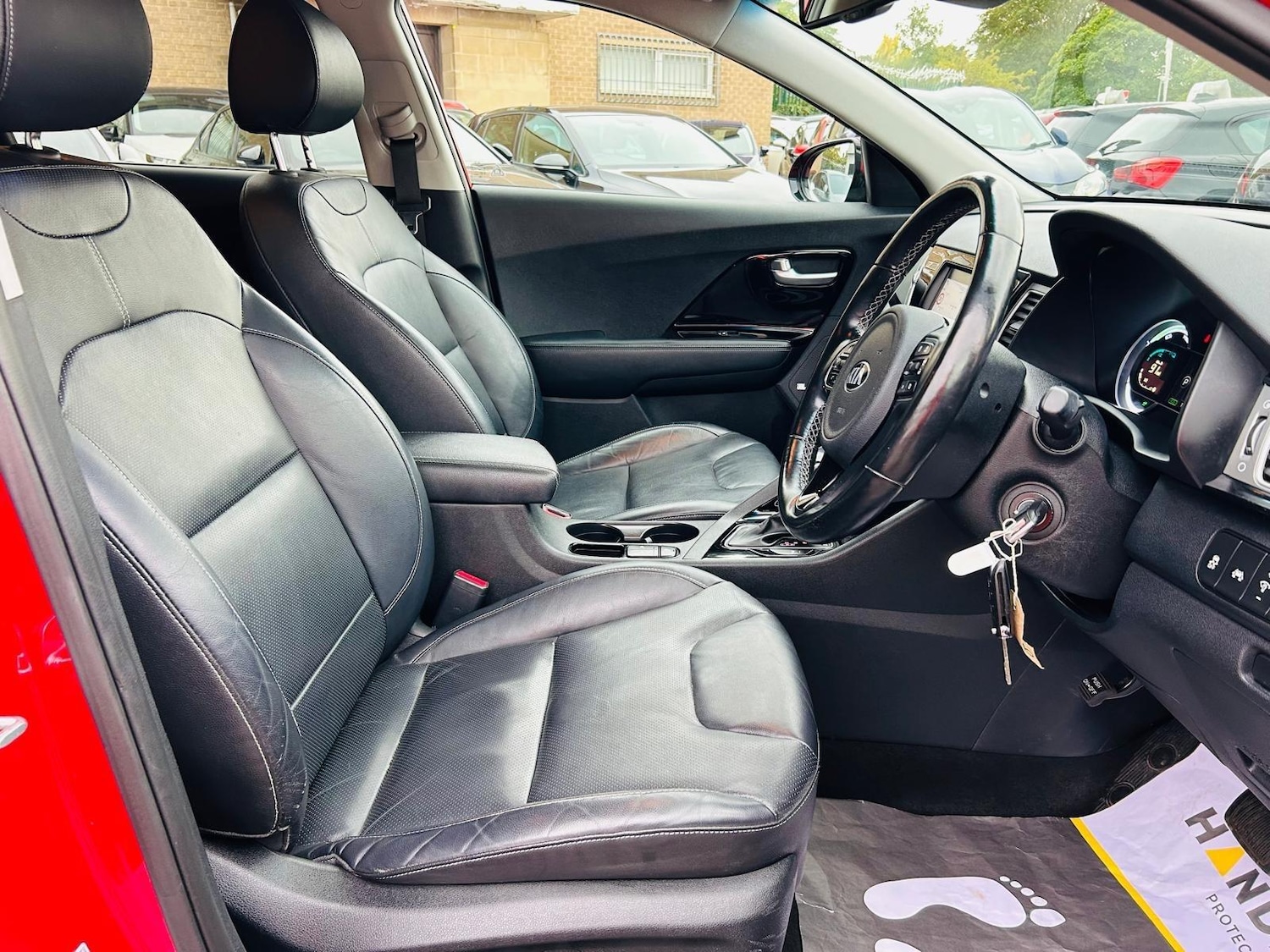 Used Kia Niro 2017 for sale - 76151223: Photo 24