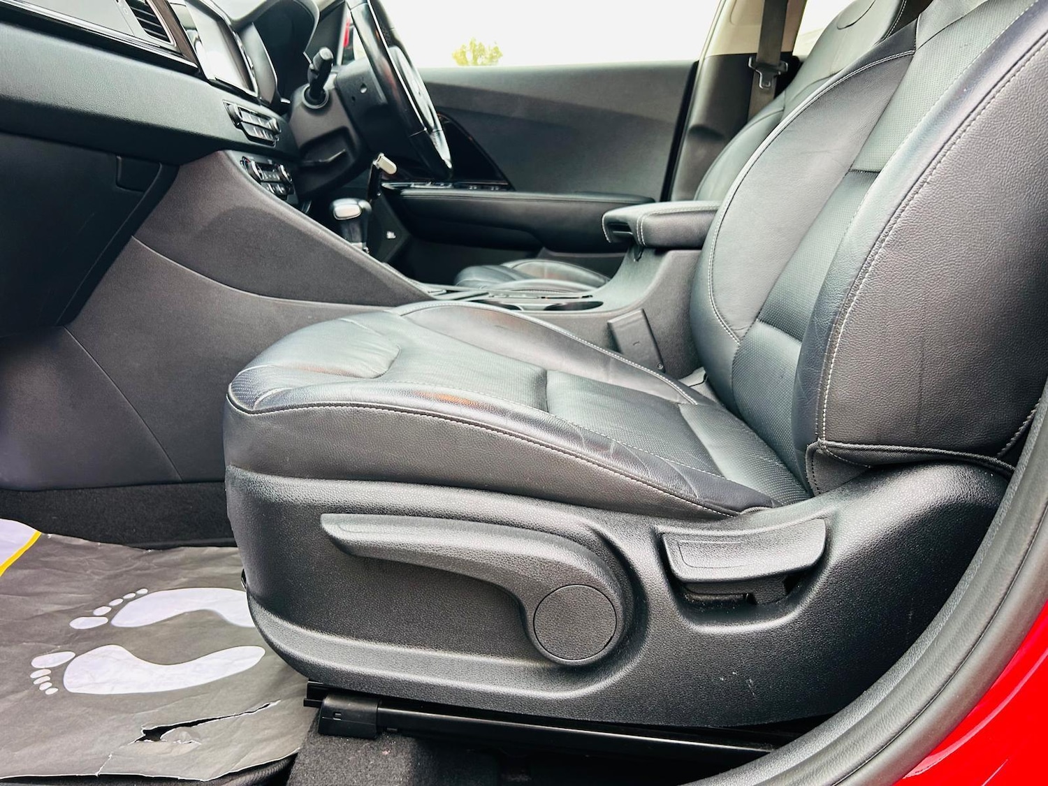 Used Kia Niro 2017 for sale - 76151223: Photo 28