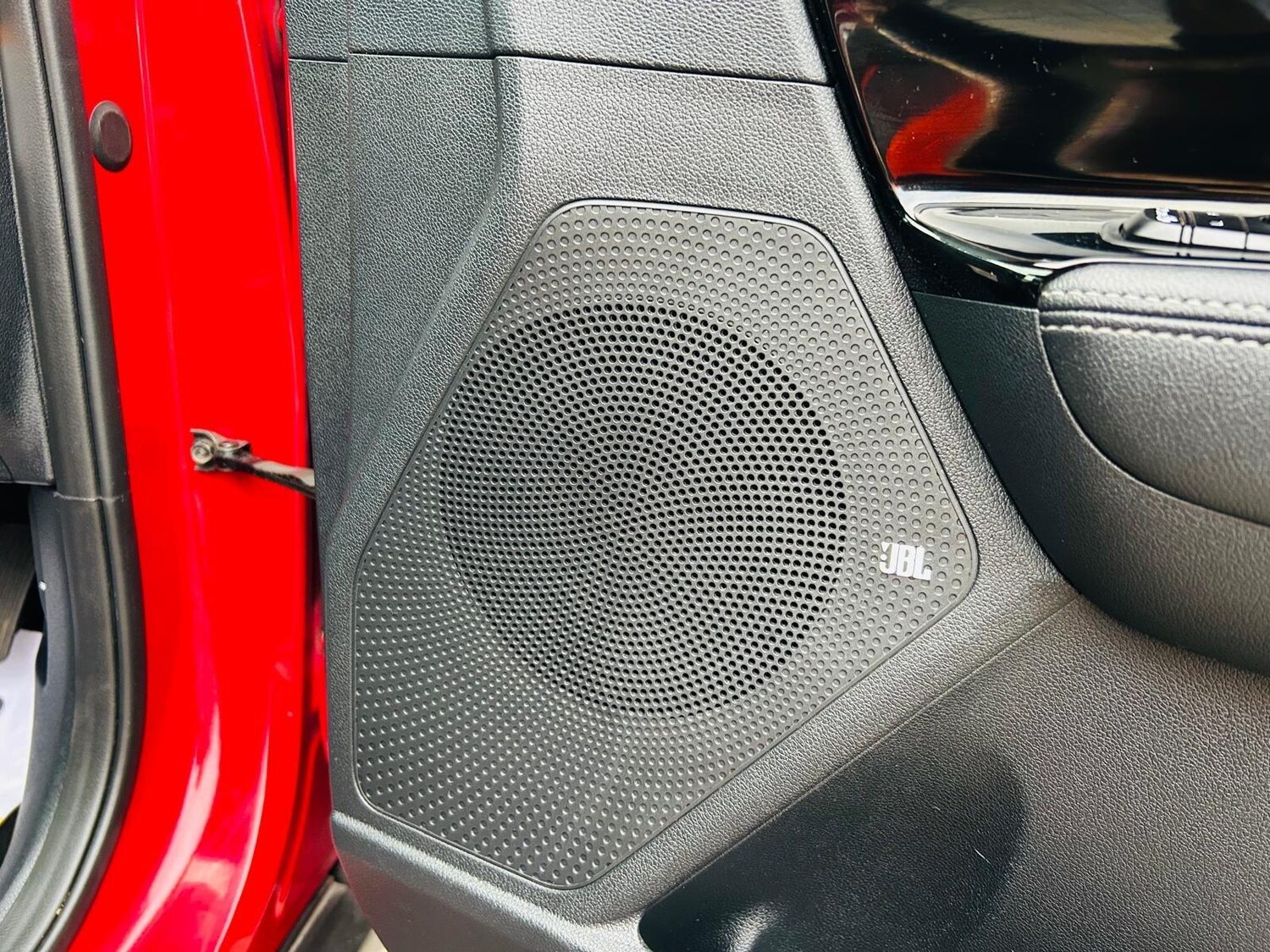 Used Kia Niro 2017 for sale - 76151223: Photo 48