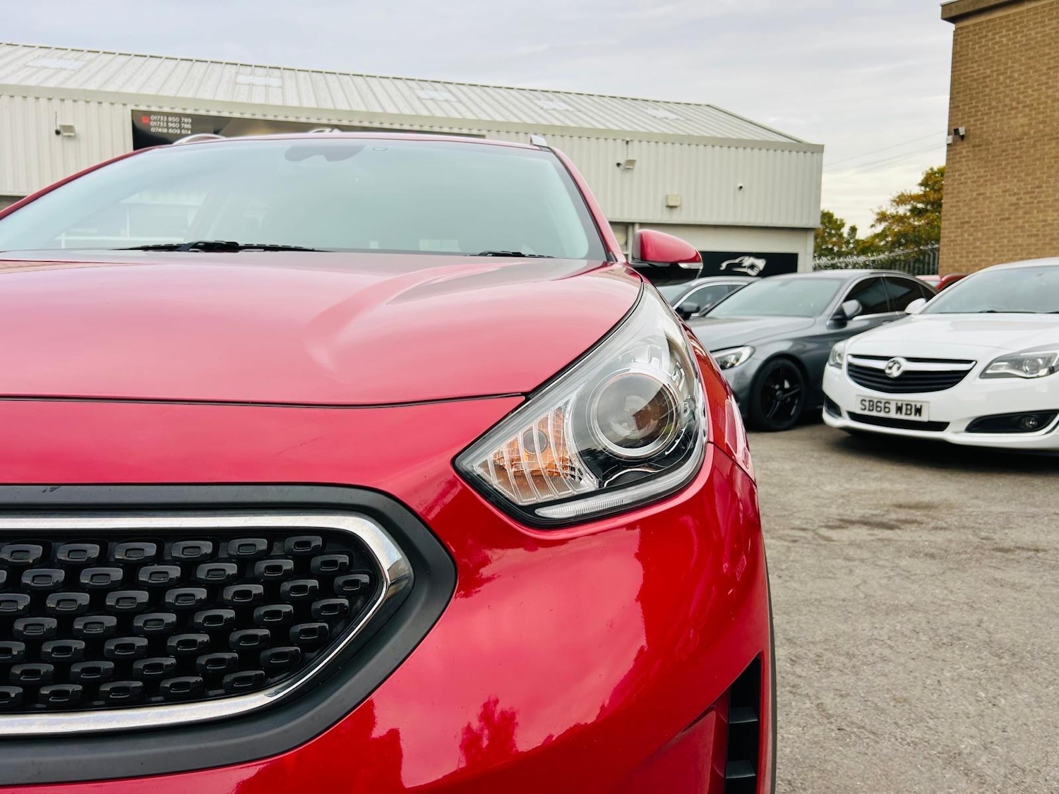 Used Kia Niro 2017 for sale - 76151223: Photo 8