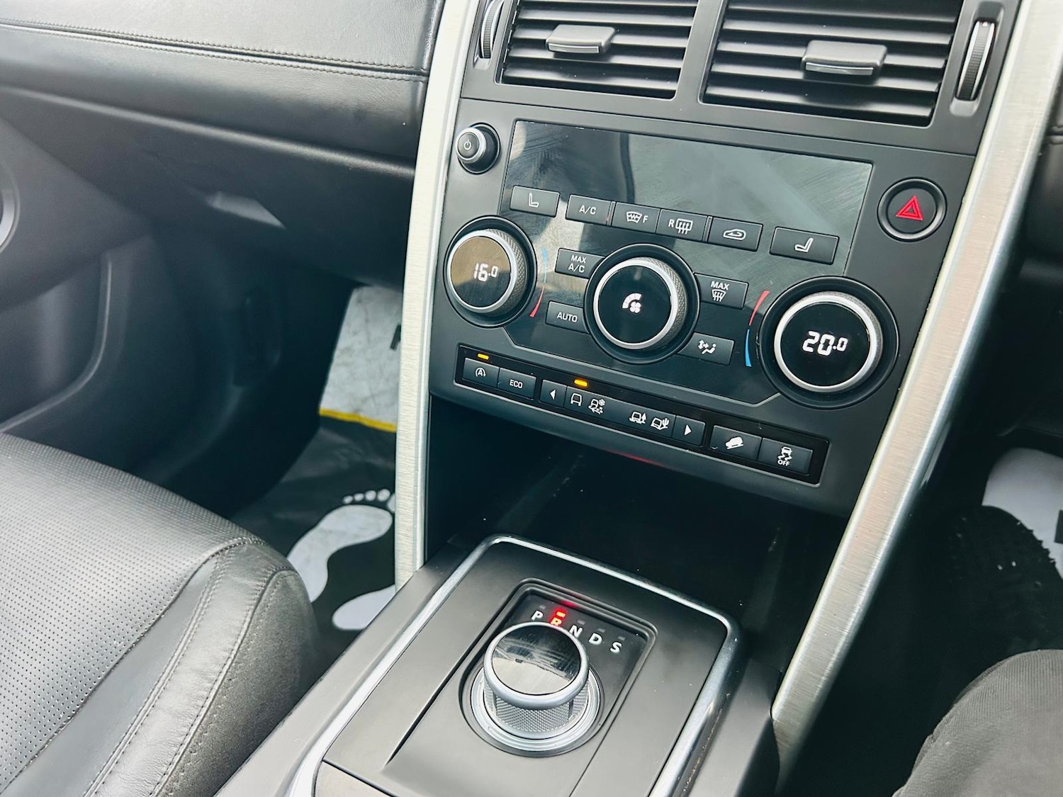 Used Land Rover Discovery Sport 2015 for sale - 76377637: Photo 34