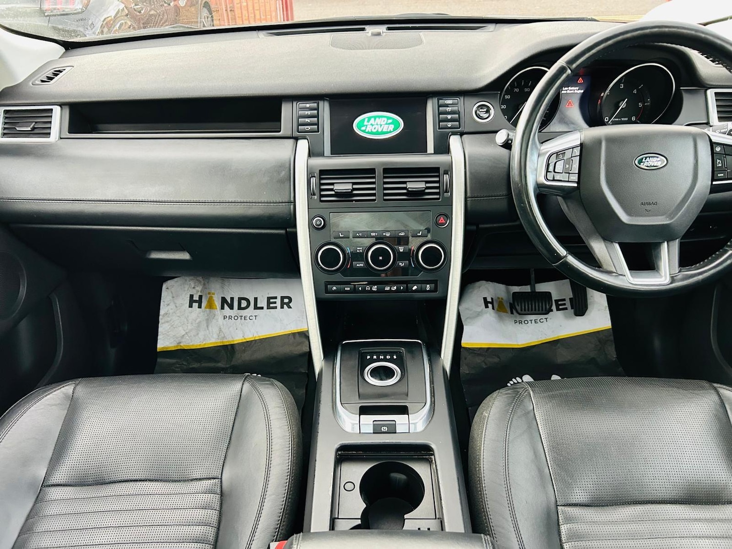 Used Land Rover Discovery Sport 2015 for sale - 76377637: Photo 38