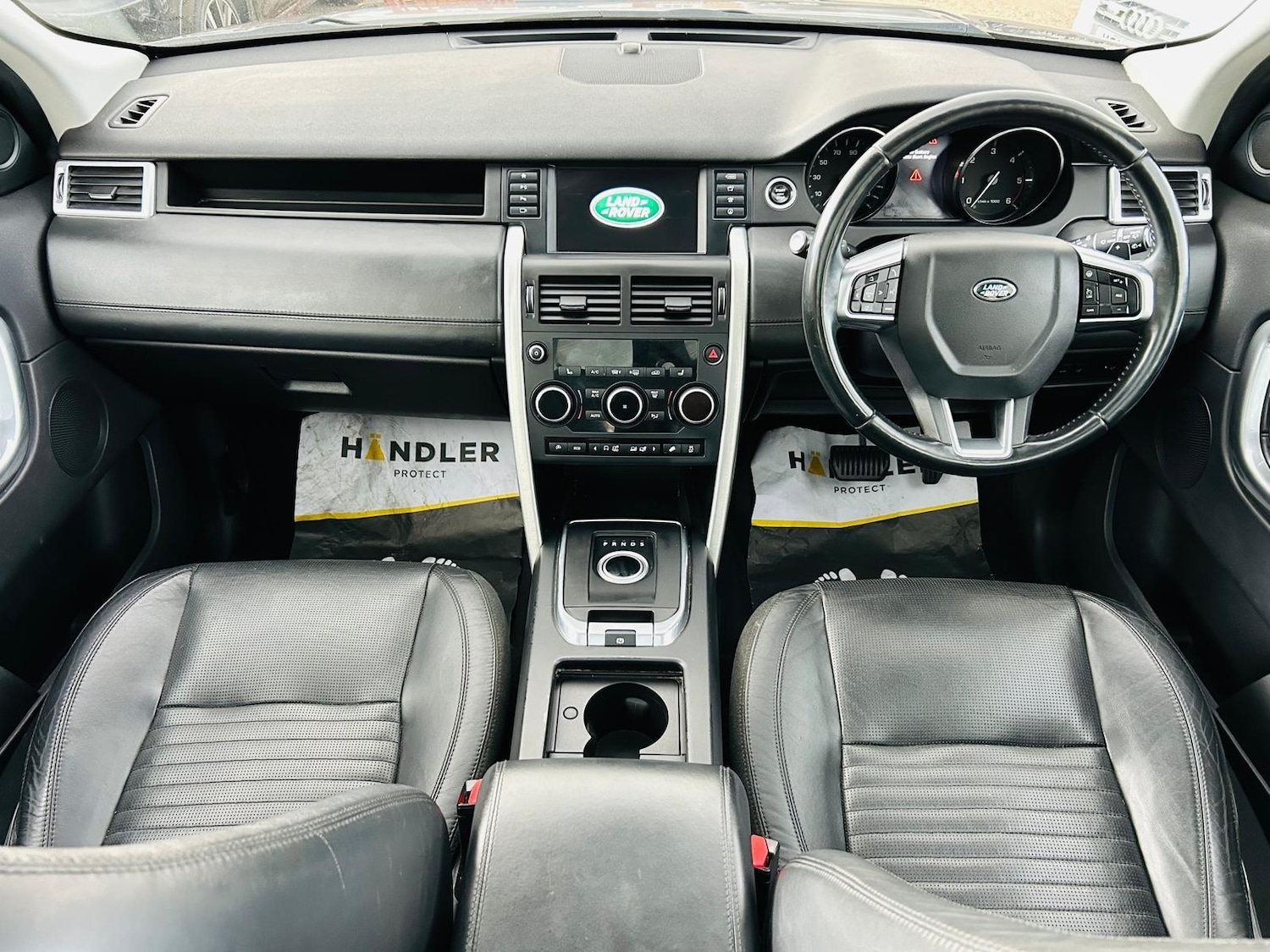 Used Land Rover Discovery Sport 2015 for sale - 76377637: Photo 39