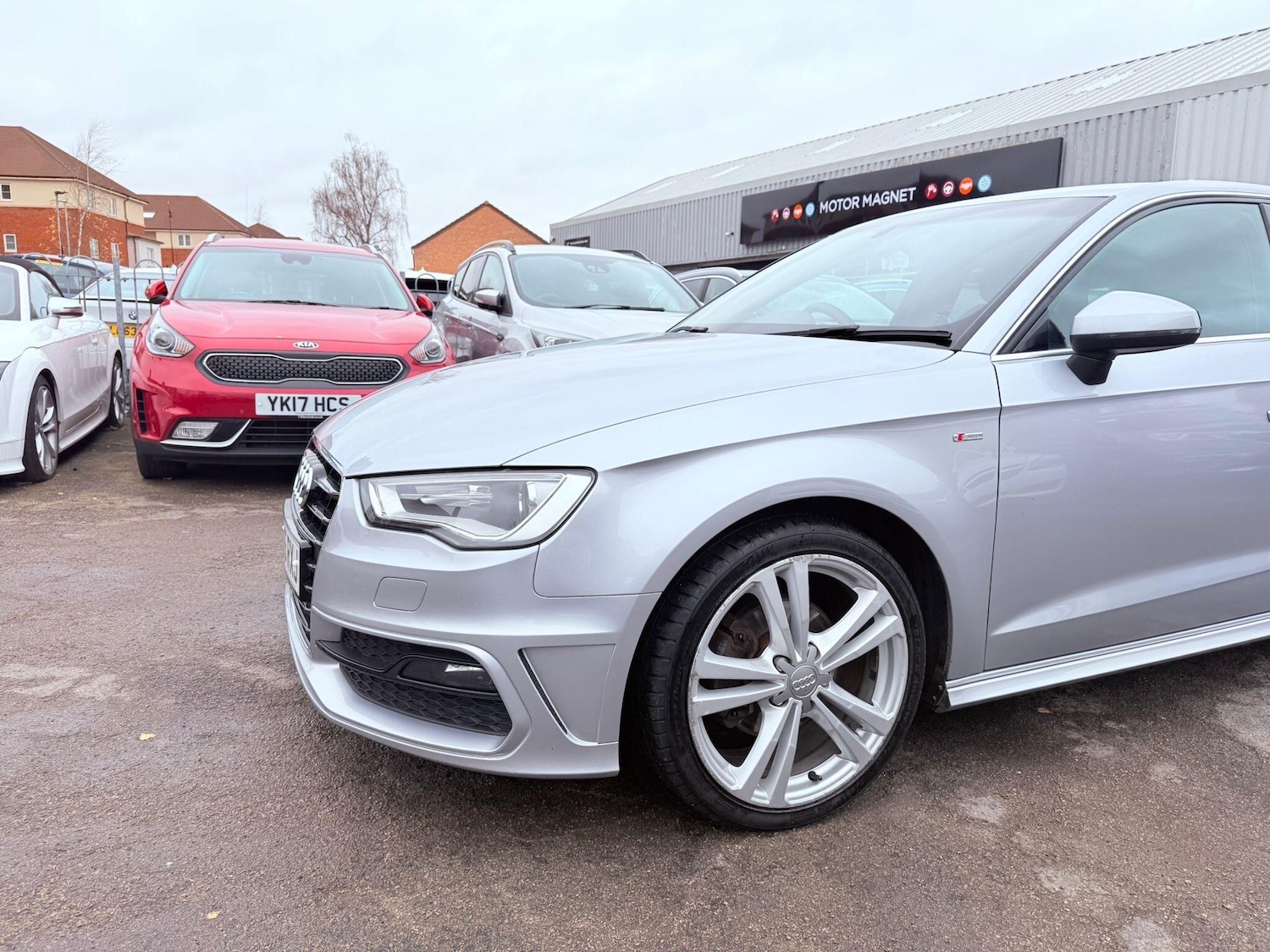 Used Audi A3 2015 for sale - 76728101: Photo 8