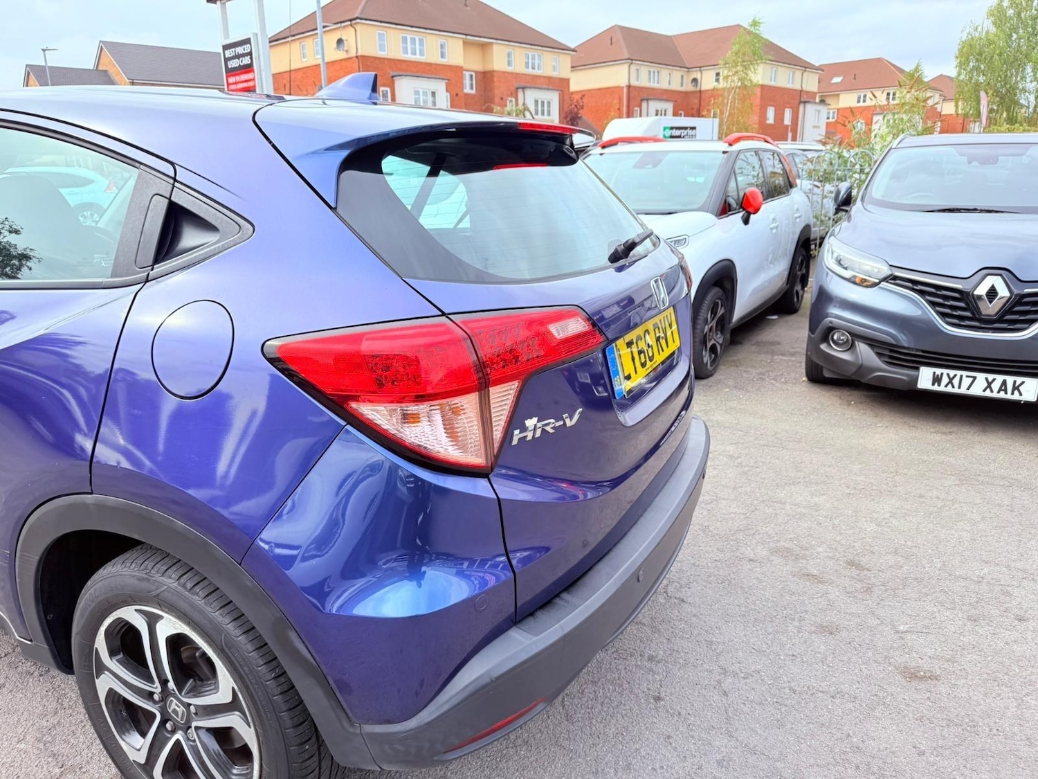 Used Honda HR-V 2016 for sale - 76020515: Photo 13