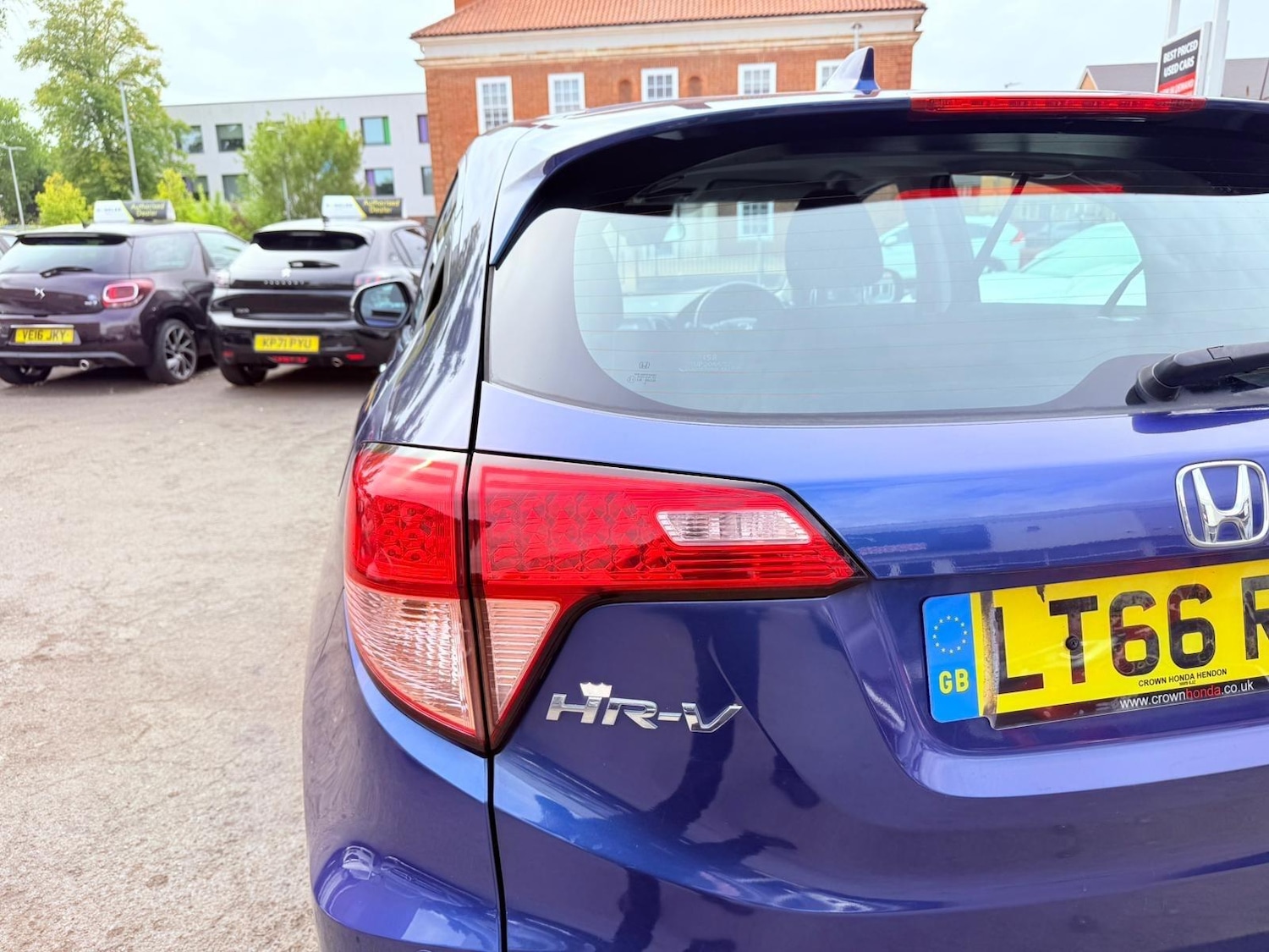 Used Honda HR-V 2016 for sale - 76020515: Photo 16