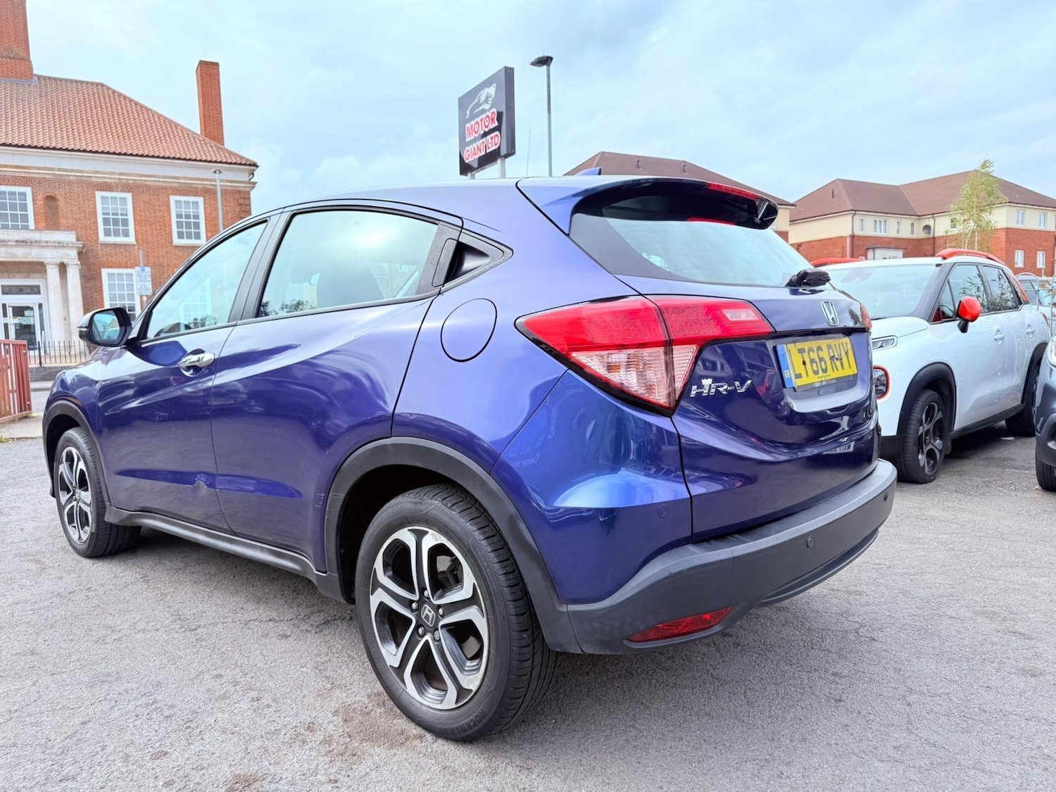 Used Honda HR-V 2016 for sale - 76020515: Photo 17
