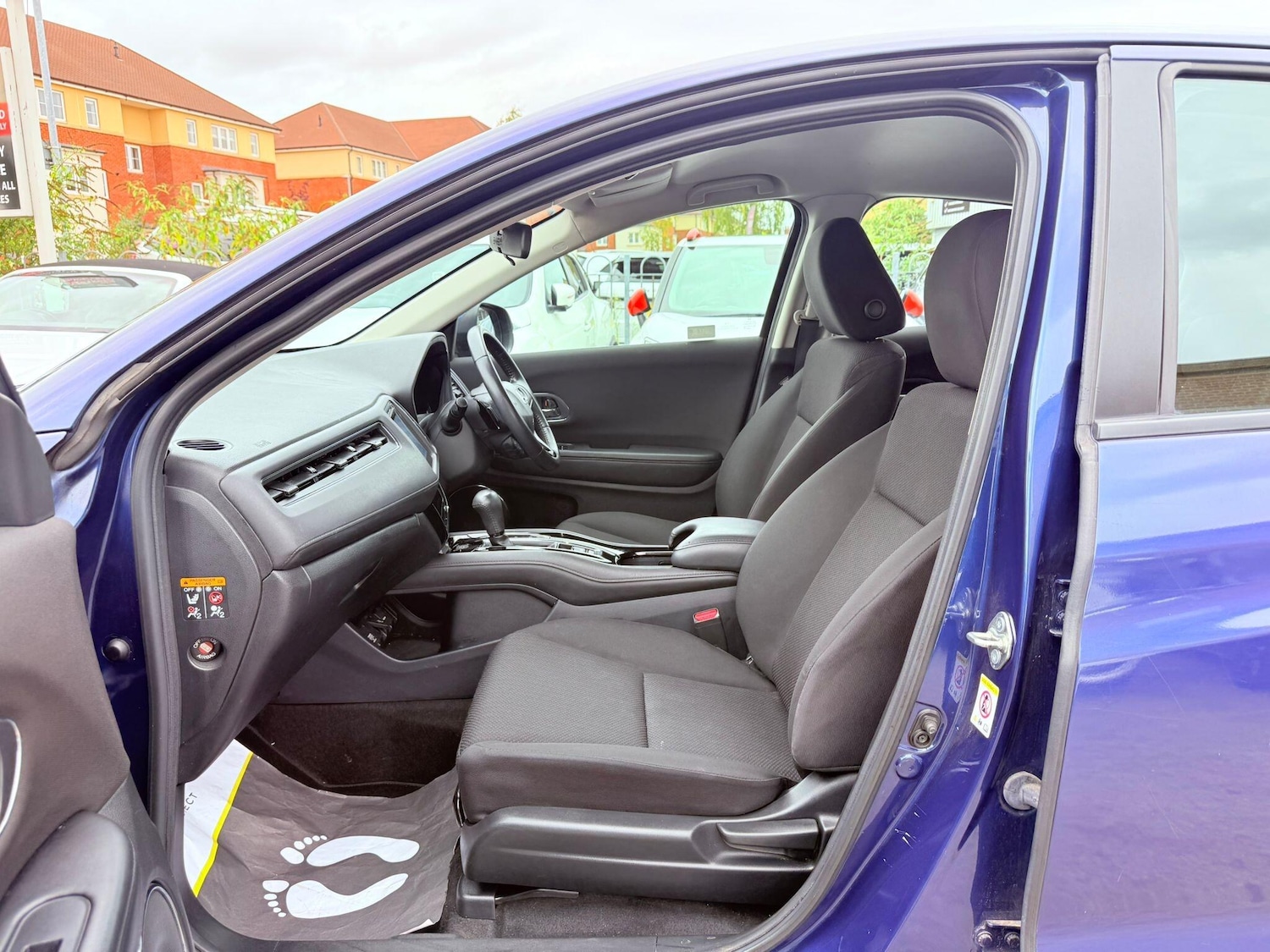 Used Honda HR-V 2016 for sale - 76020515: Photo 28