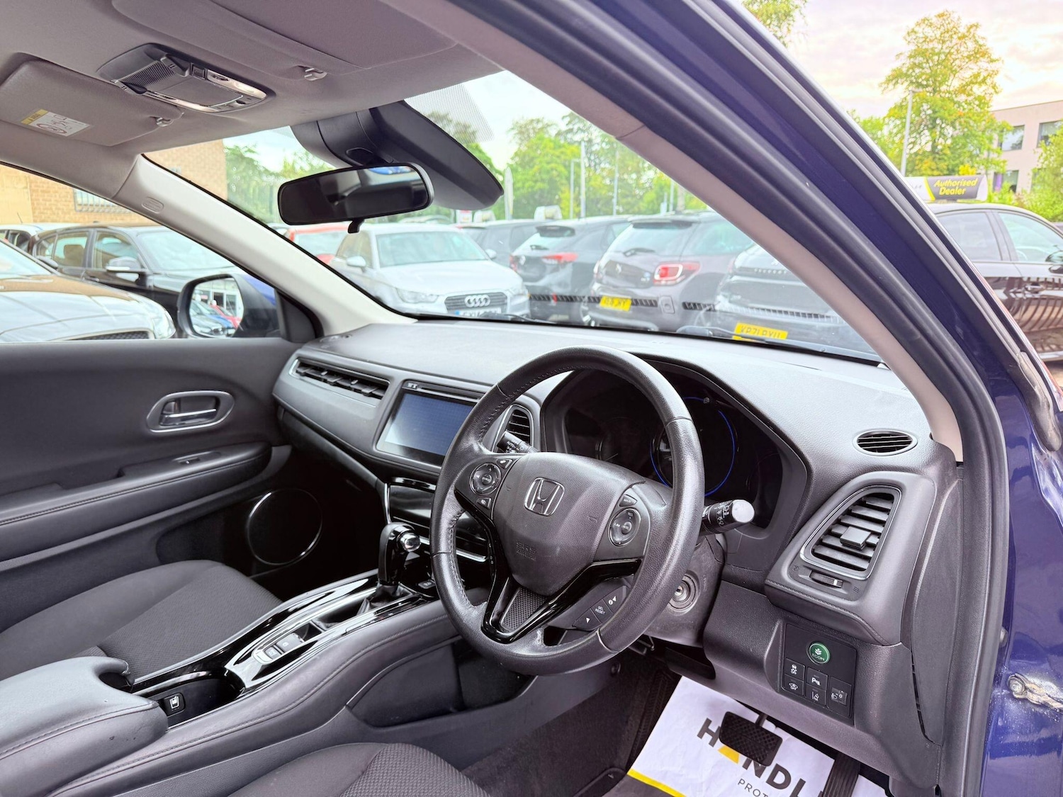 Used Honda HR-V 2016 for sale - 76020515: Photo 29