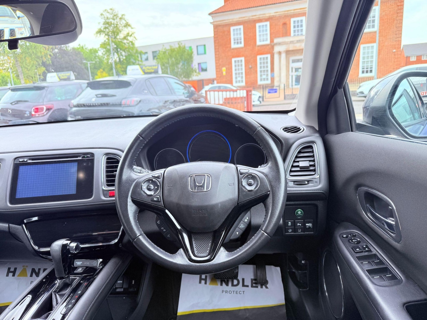 Used Honda HR-V 2016 for sale - 76020515: Photo 32
