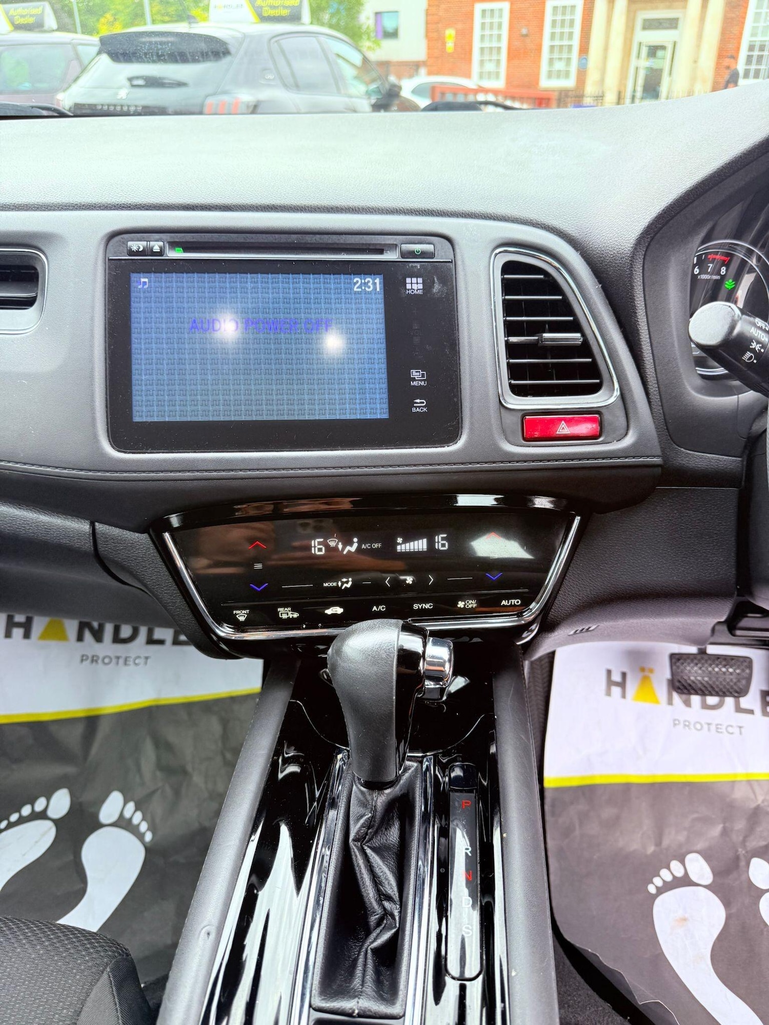 Used Honda HR-V 2016 for sale - 76020515: Photo 35
