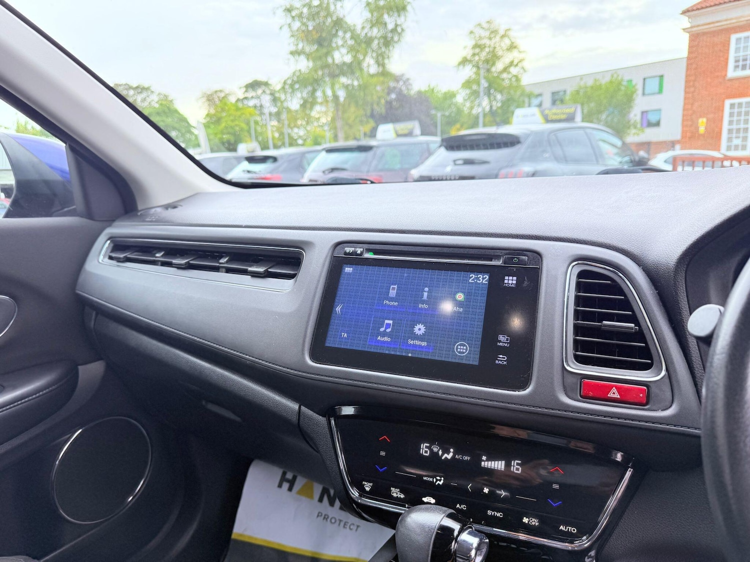 Used Honda HR-V 2016 for sale - 76020515: Photo 42