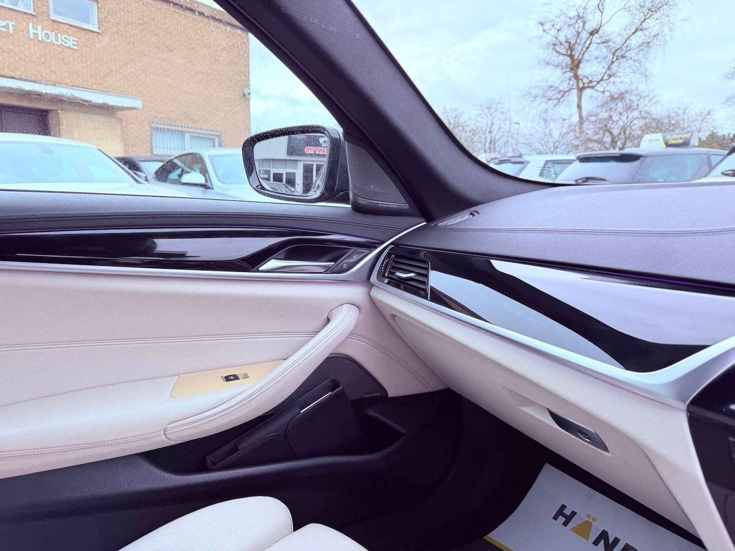 Used BMW 5 Series 2017 for sale - 77633036: Photo 49