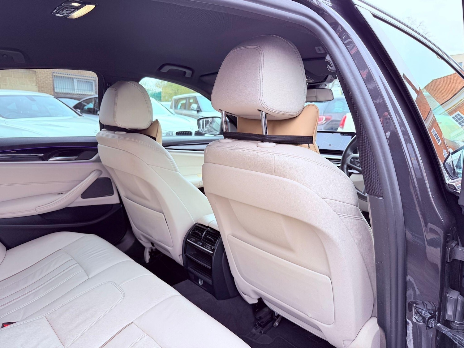 Used BMW 5 Series 2017 for sale - 77633036: Photo 57