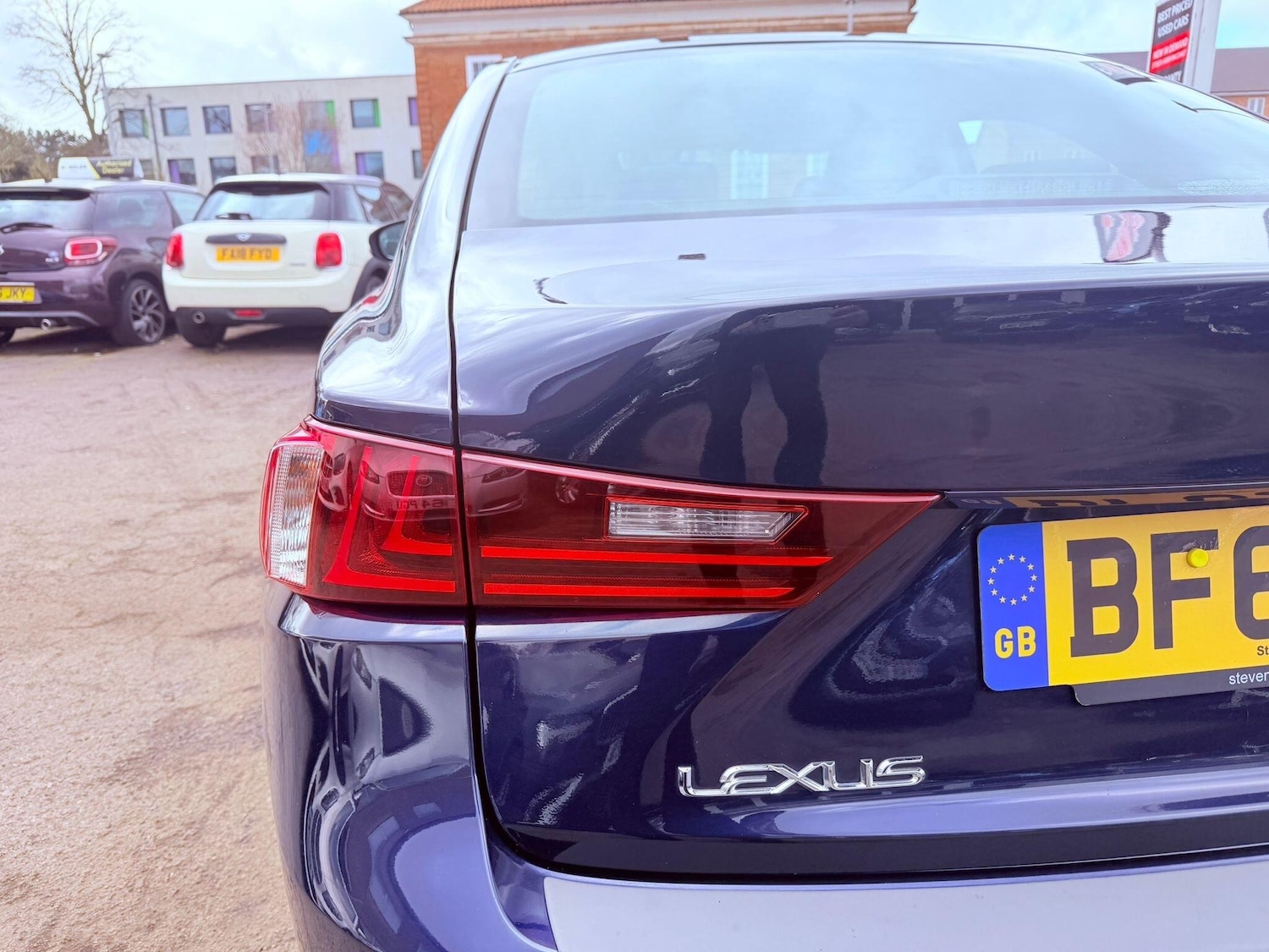 Used Lexus IS 2015 for sale - 77710104: Photo 16