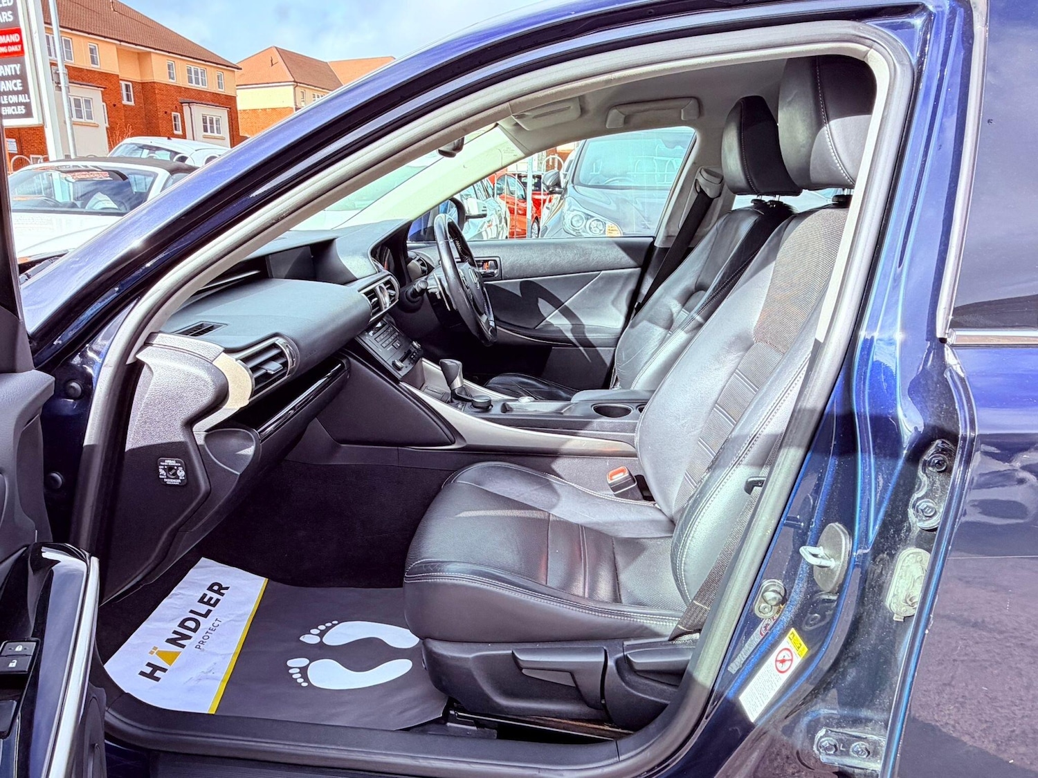 Used Lexus IS 2015 for sale - 77710104: Photo 24