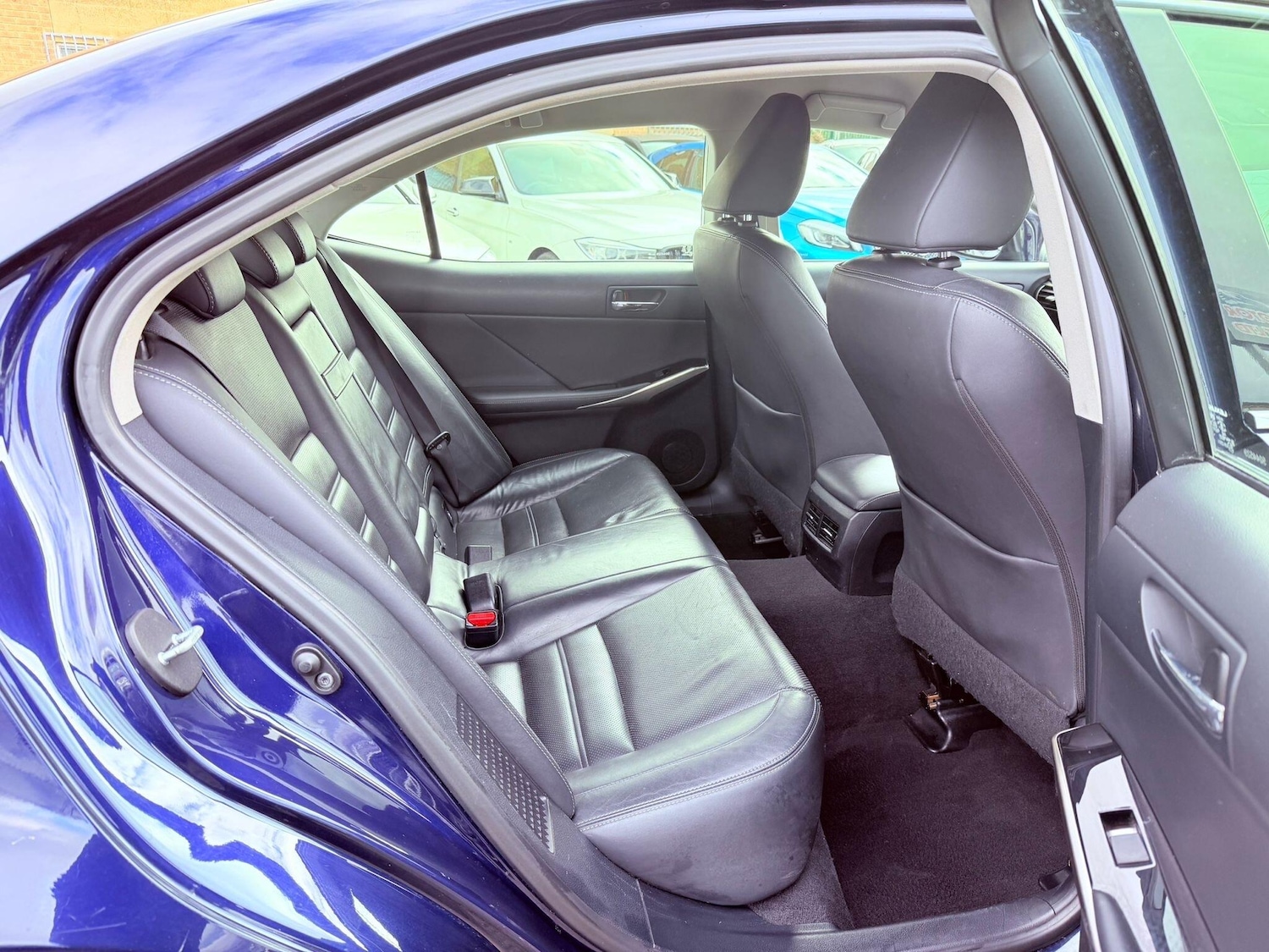 Used Lexus IS 2015 for sale - 77710104: Photo 44