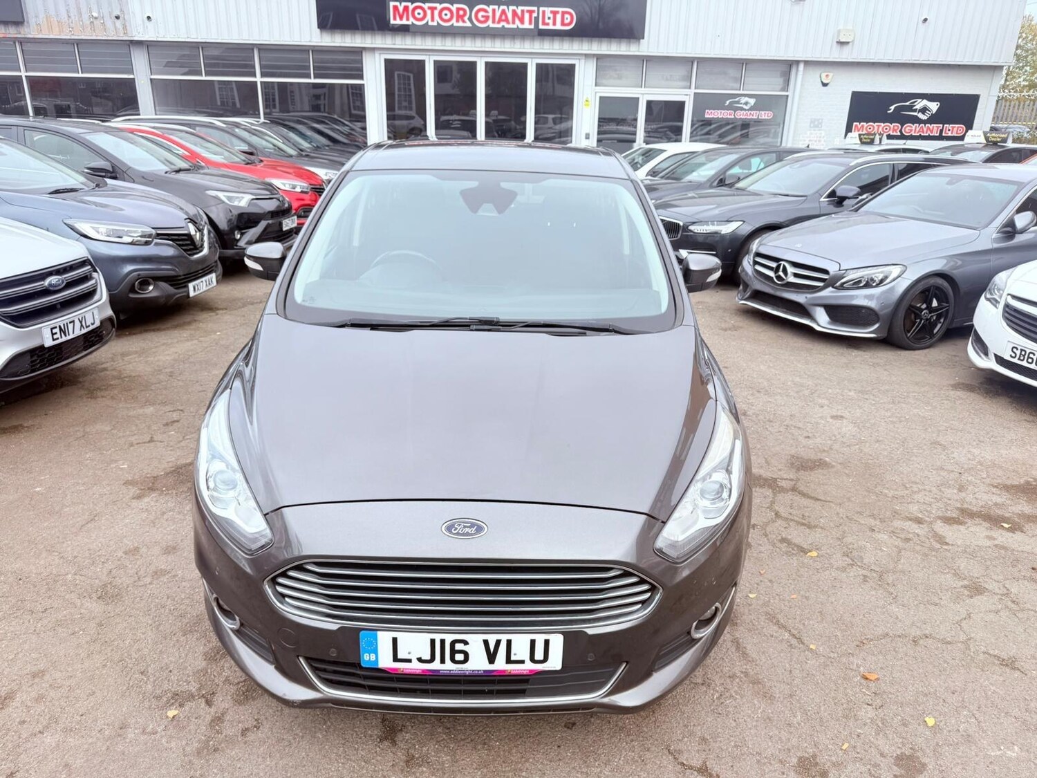 Used Ford S-Max 2016 for sale - 76527998: Photo 12