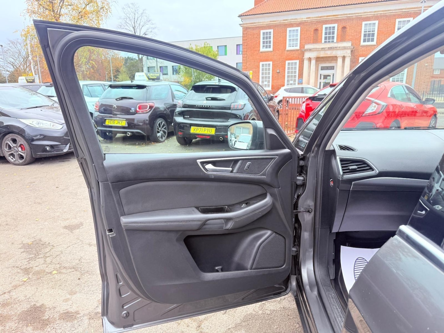 Used Ford S-Max 2016 for sale - 76527998: Photo 43