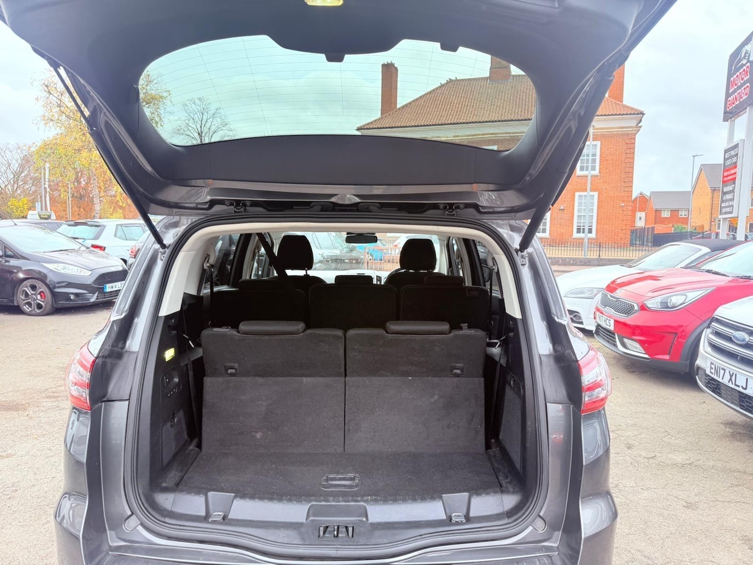 Used Ford S-Max 2016 for sale - 76527998: Photo 52