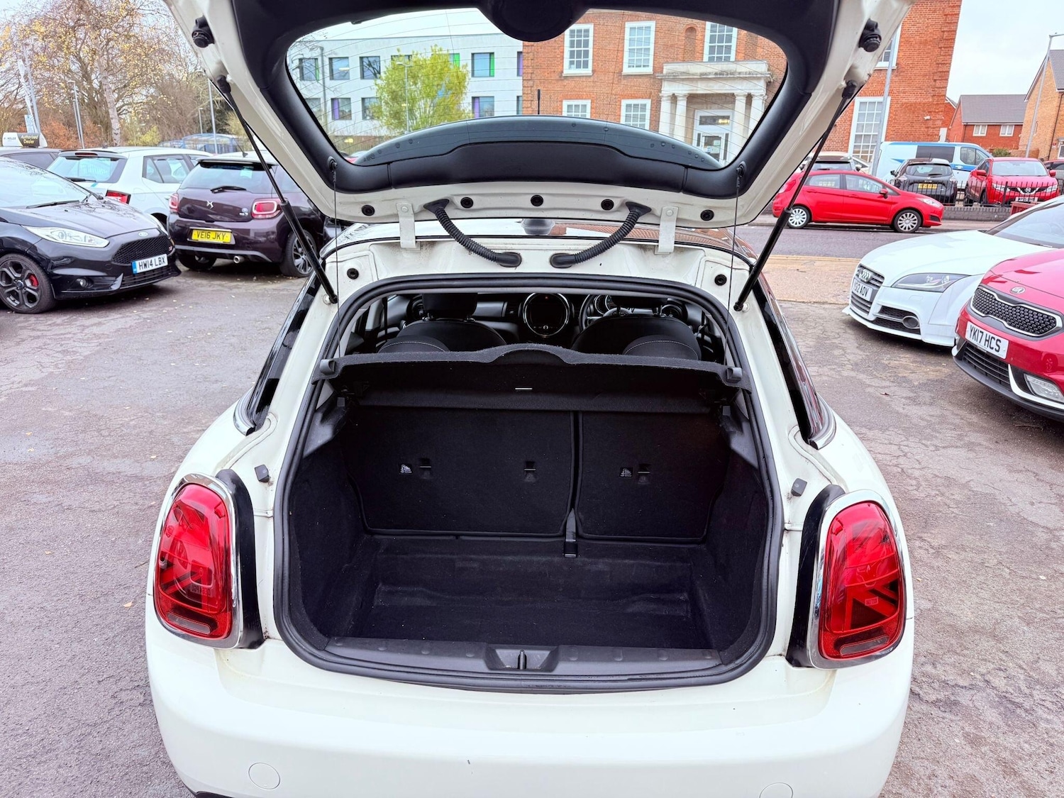 Used MINI Hatch for sale - 76727801: Photo 43