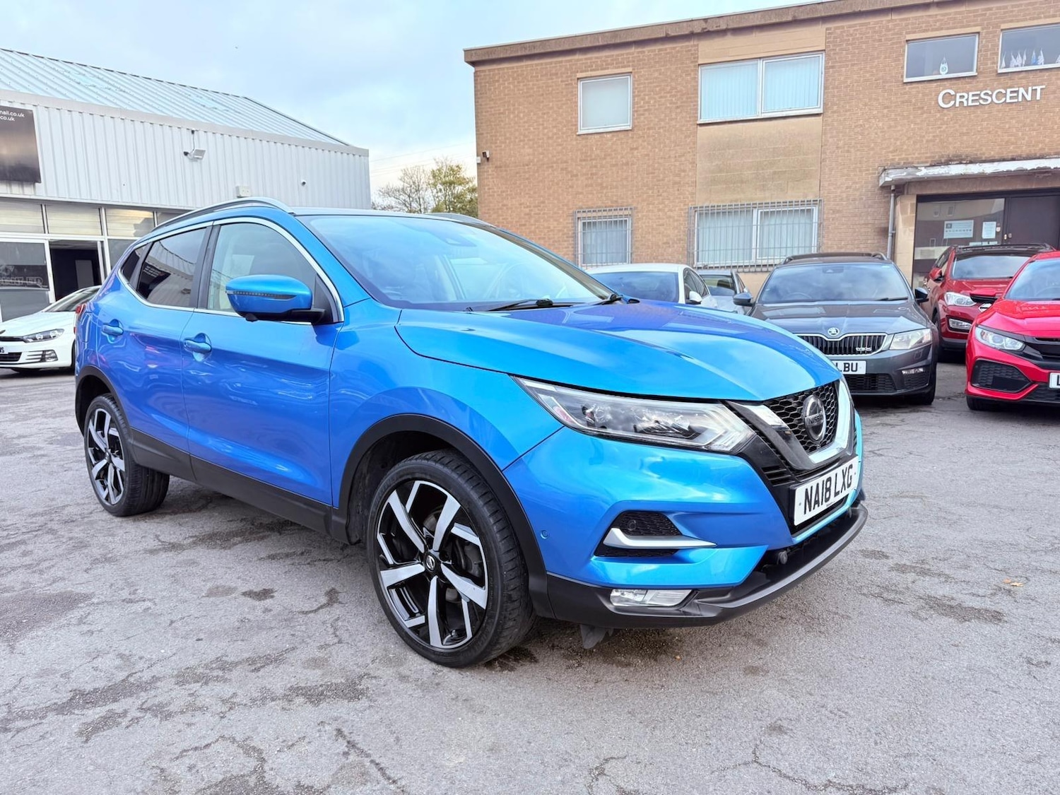 Used Nissan Qashqai 2018 for sale - 76632770: Photo 2