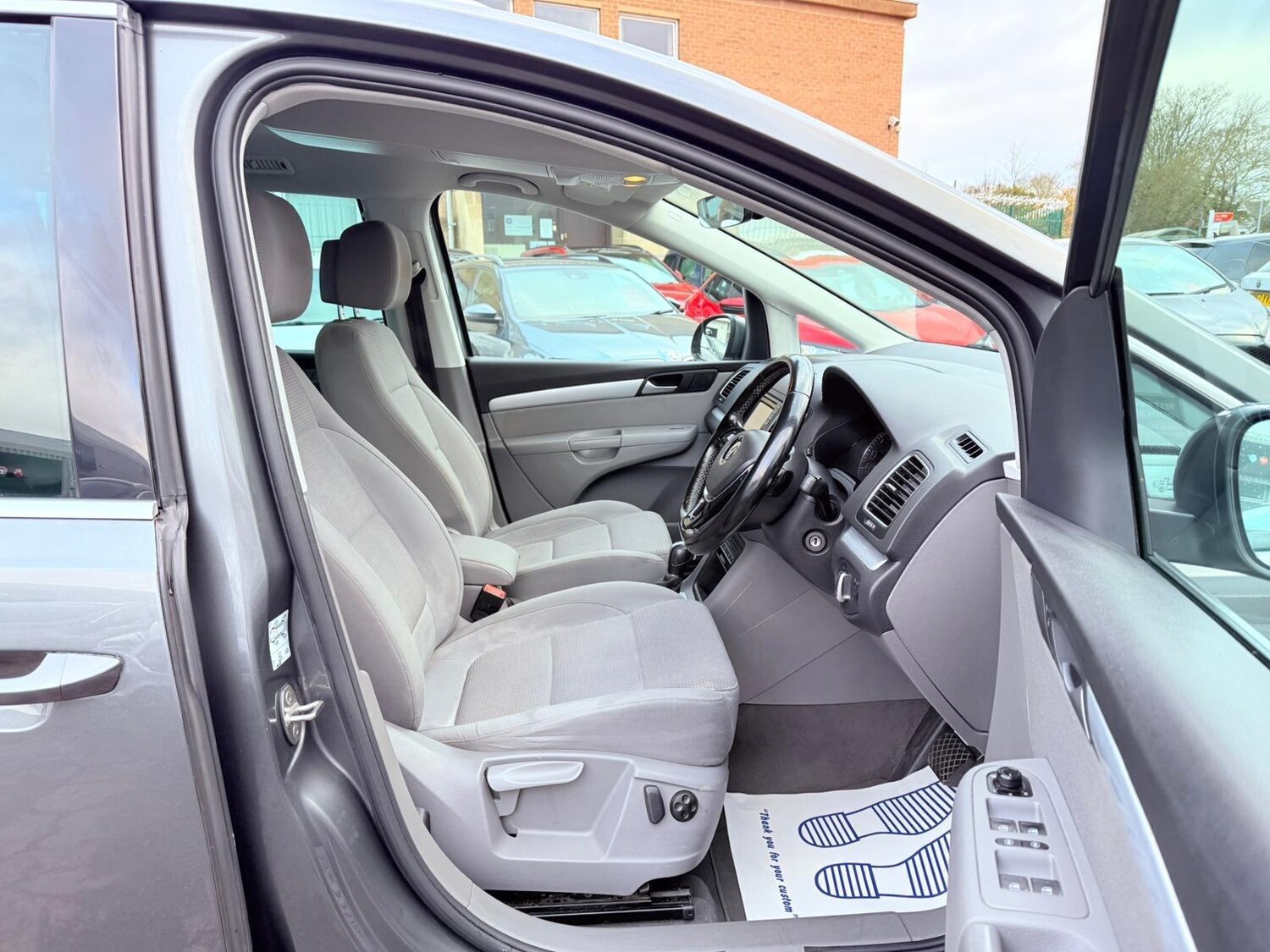 Used Volkswagen Sharan 2017 for sale - 76632708: Photo 21