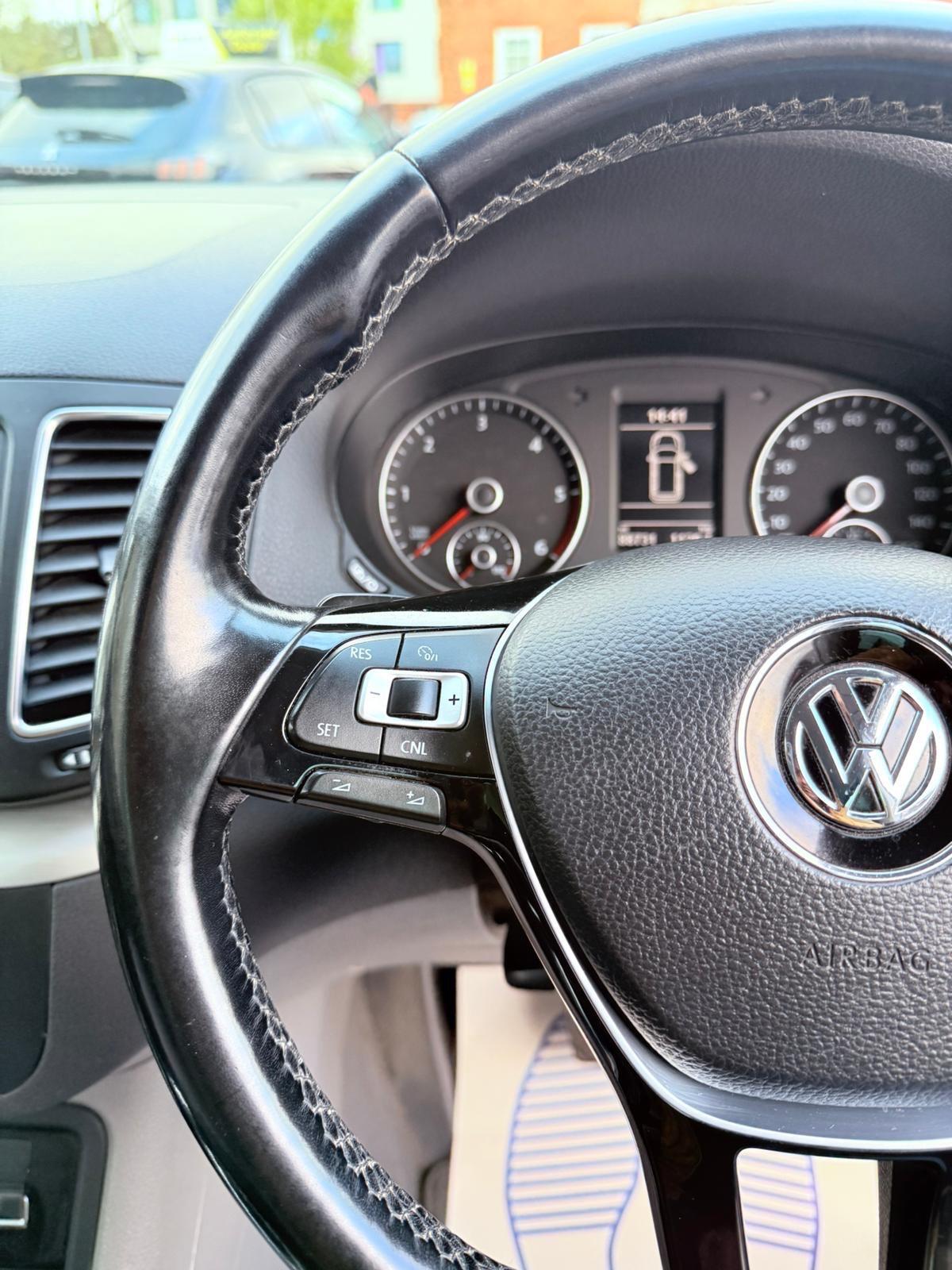 Used Volkswagen Sharan 2017 for sale - 76632708: Photo 31