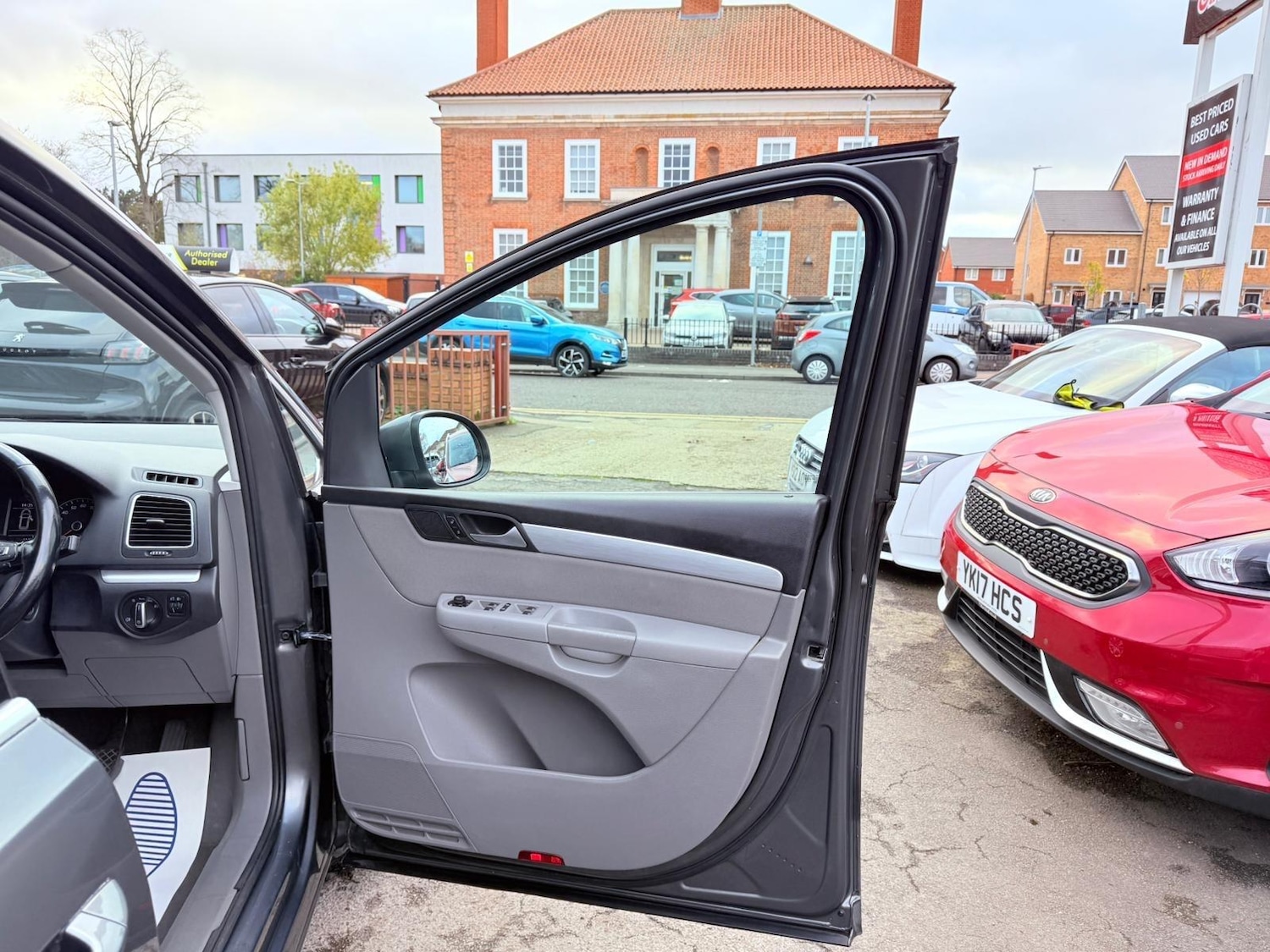 Used Volkswagen Sharan 2017 for sale - 76632708: Photo 39