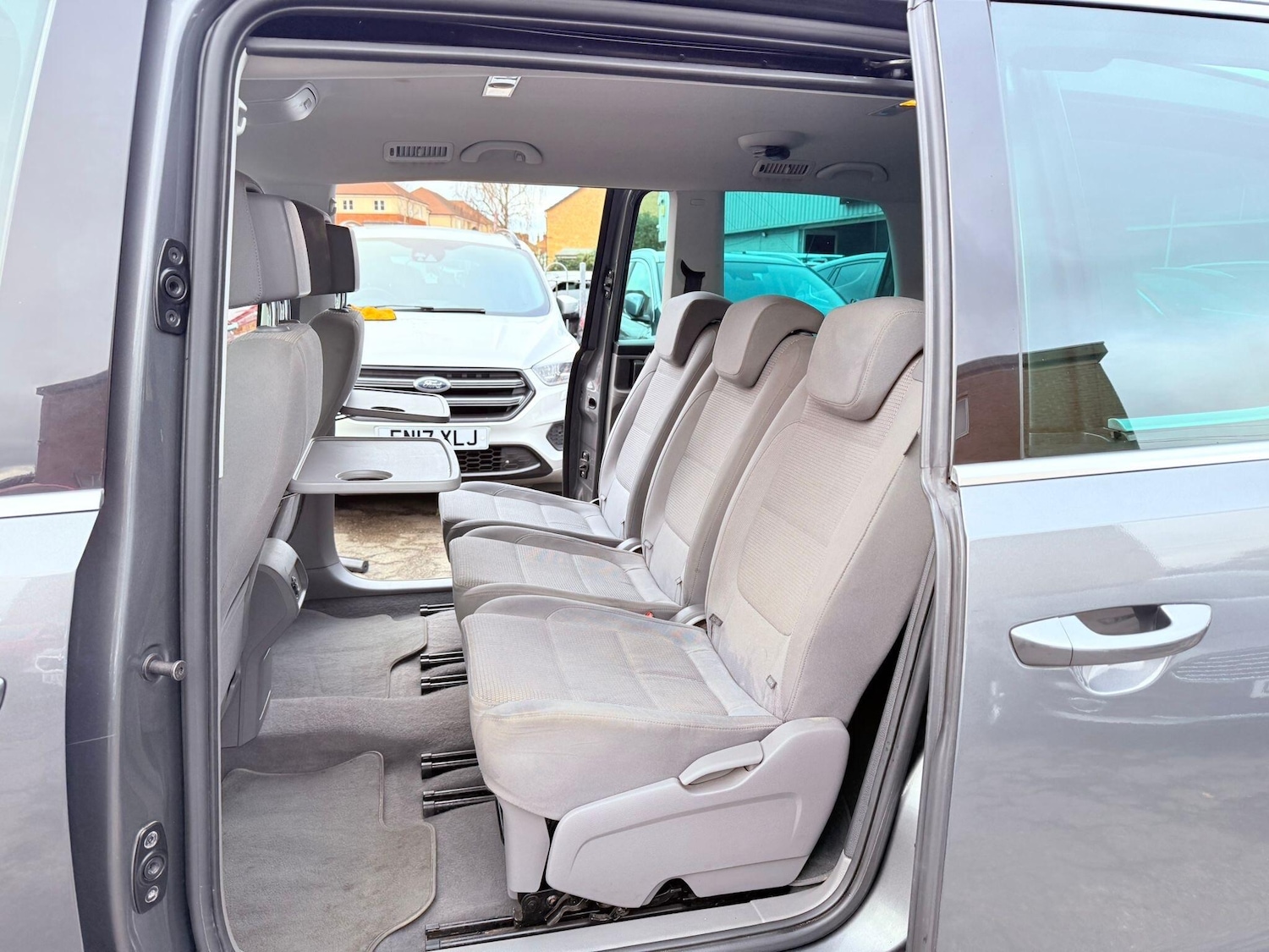 Used Volkswagen Sharan 2017 for sale - 76632708: Photo 44