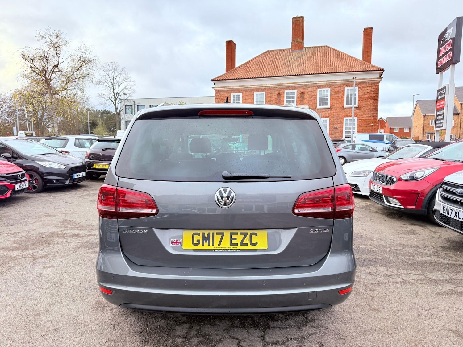 Used Volkswagen Sharan 2017 for sale - 76632708: Photo 6