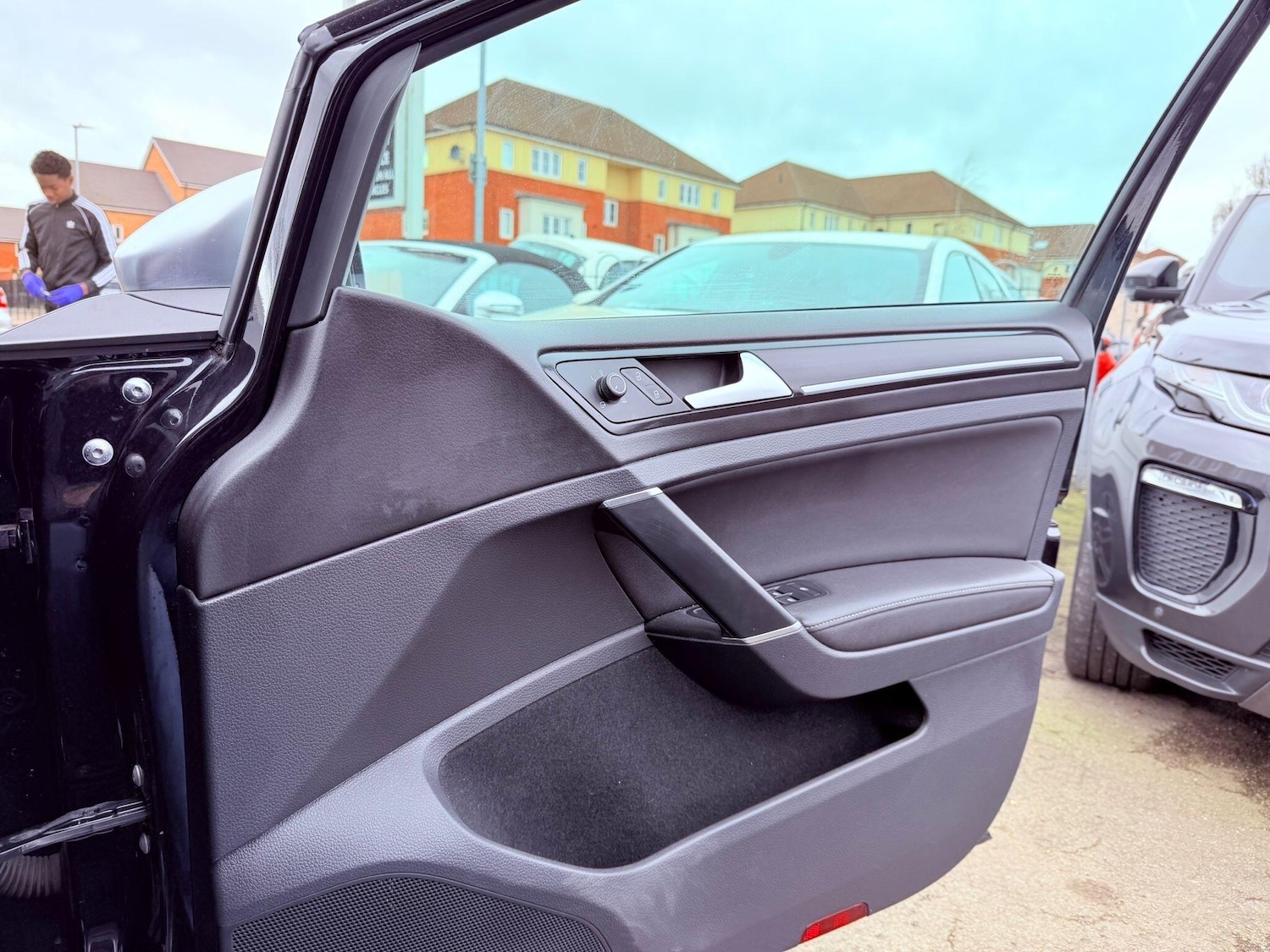 Used Volkswagen Golf 2015 for sale - 77633515: Photo 48