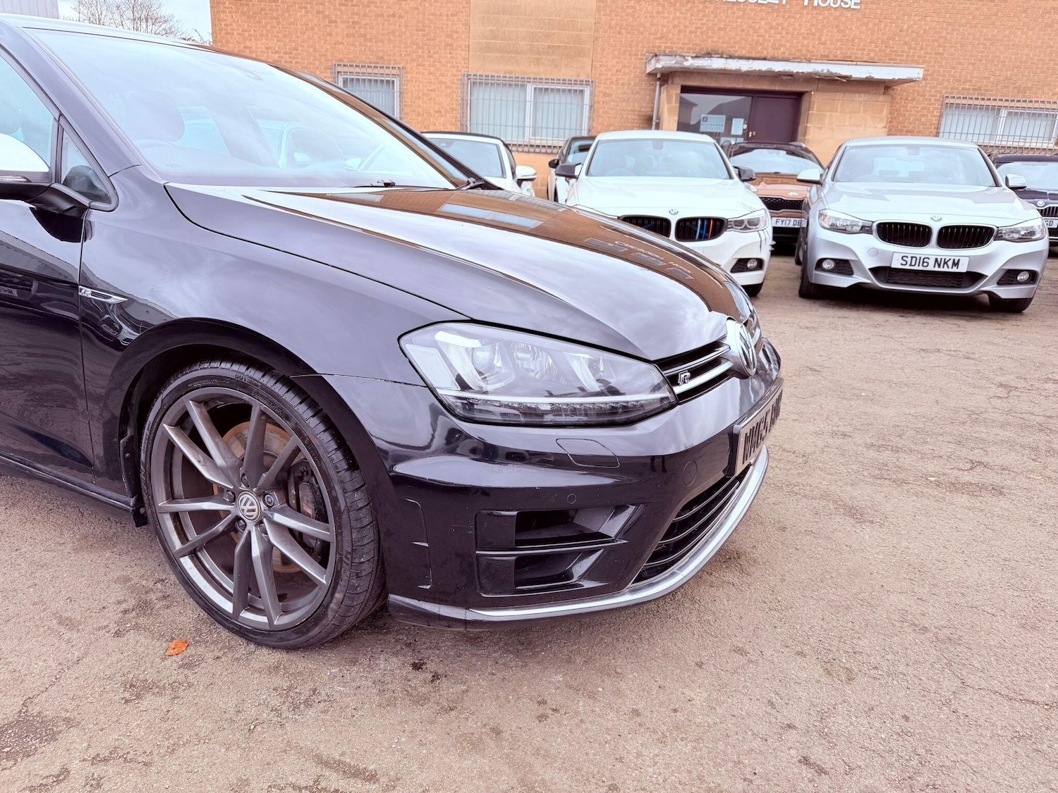 Used Volkswagen Golf 2015 for sale - 77633515: Photo 7
