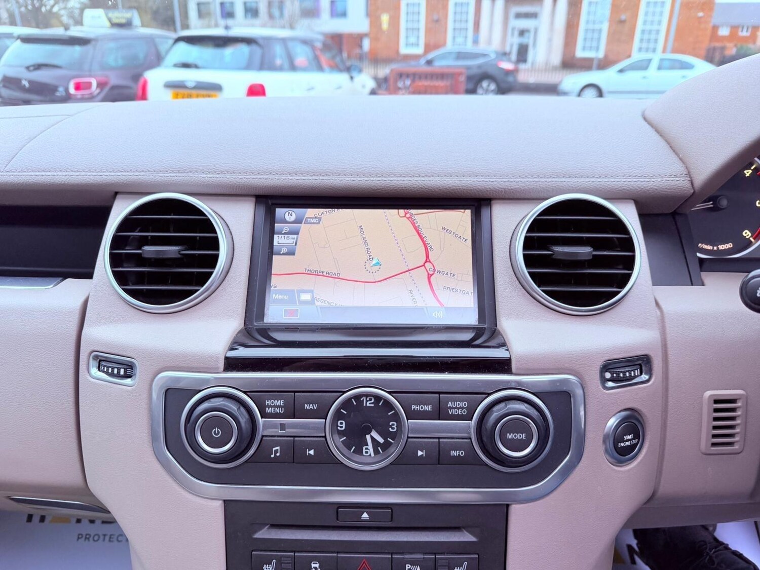 Used Land Rover Discovery 4 for sale - 77484179: Photo 39